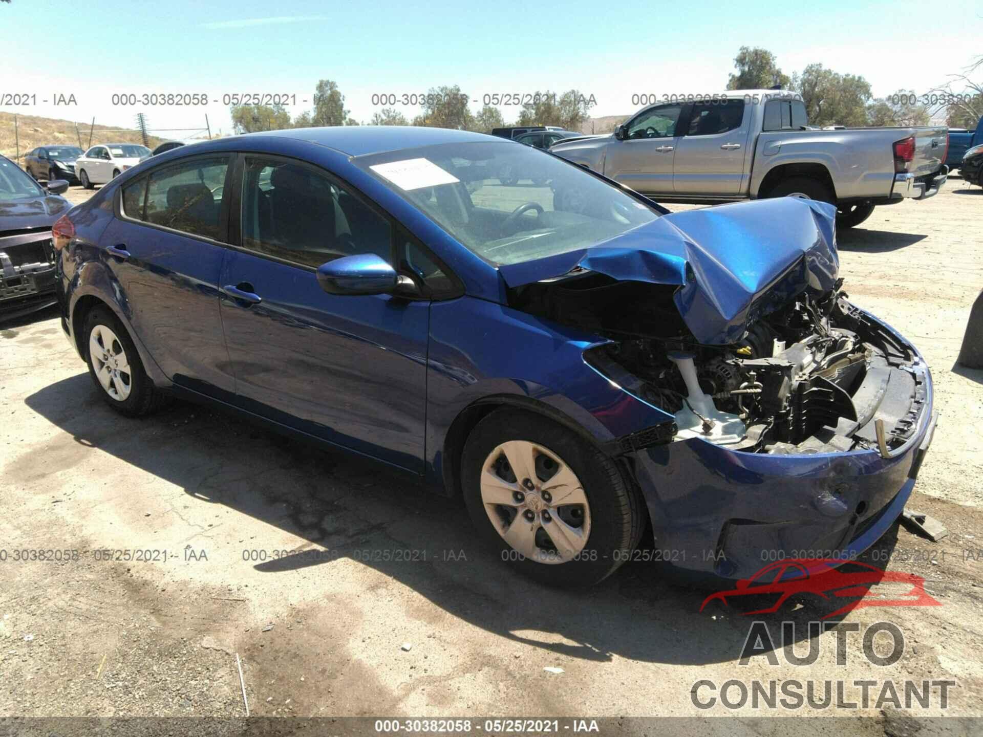 KIA FORTE 2017 - 3KPFK4A74HE080851