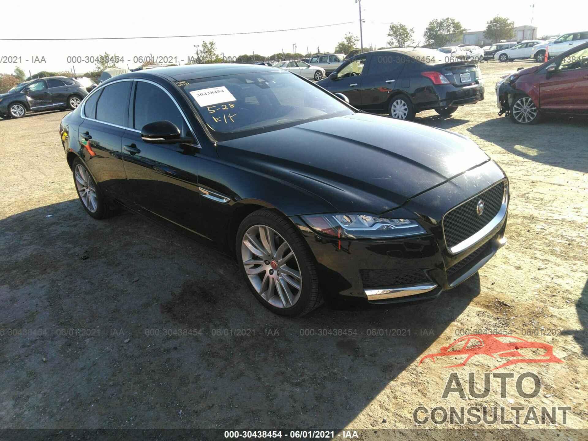 JAGUAR XF 2017 - SAJBE4BV0HCY29186