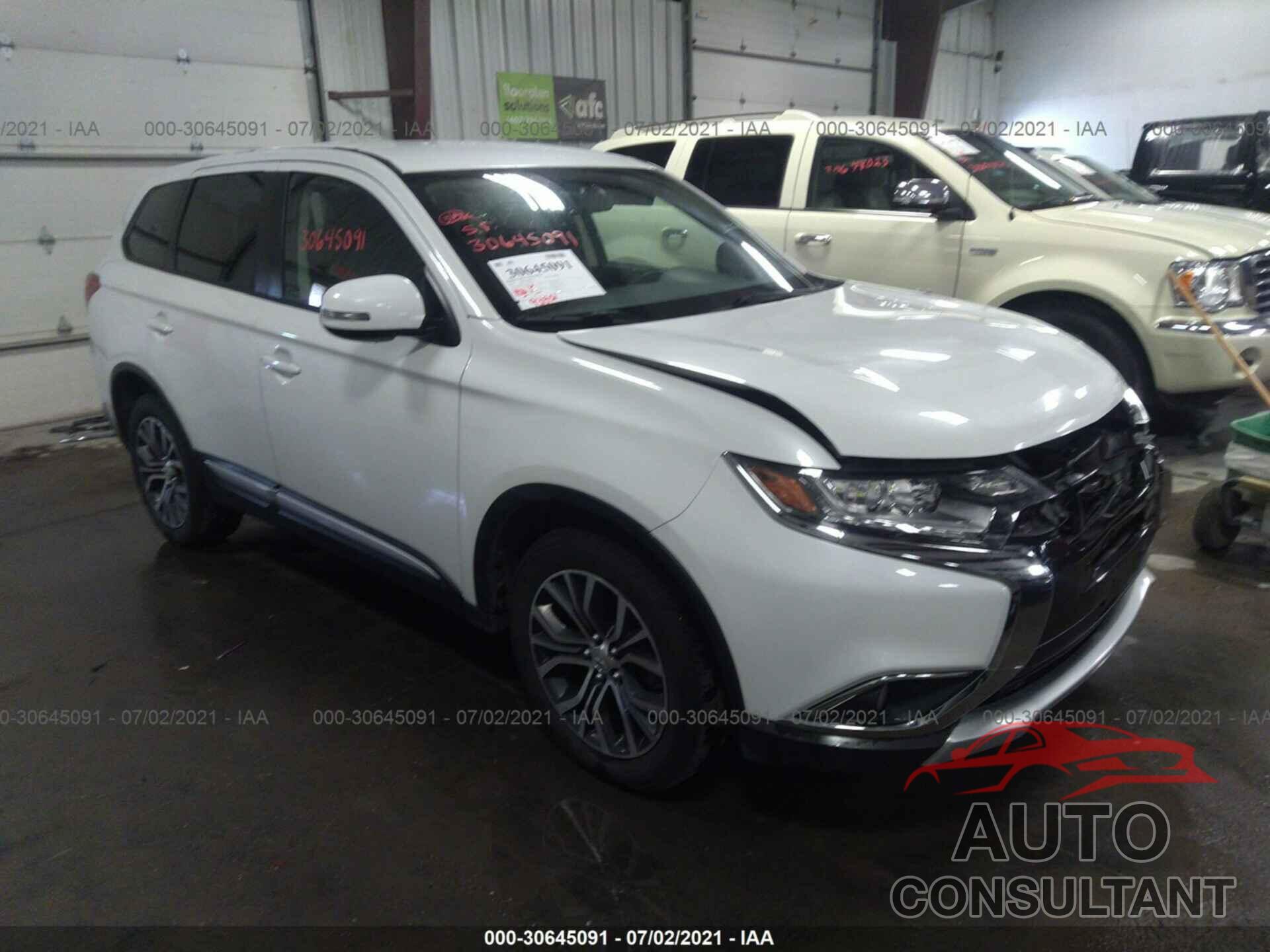 MITSUBISHI OUTLANDER 2018 - JA4AZ3A37JZ034562