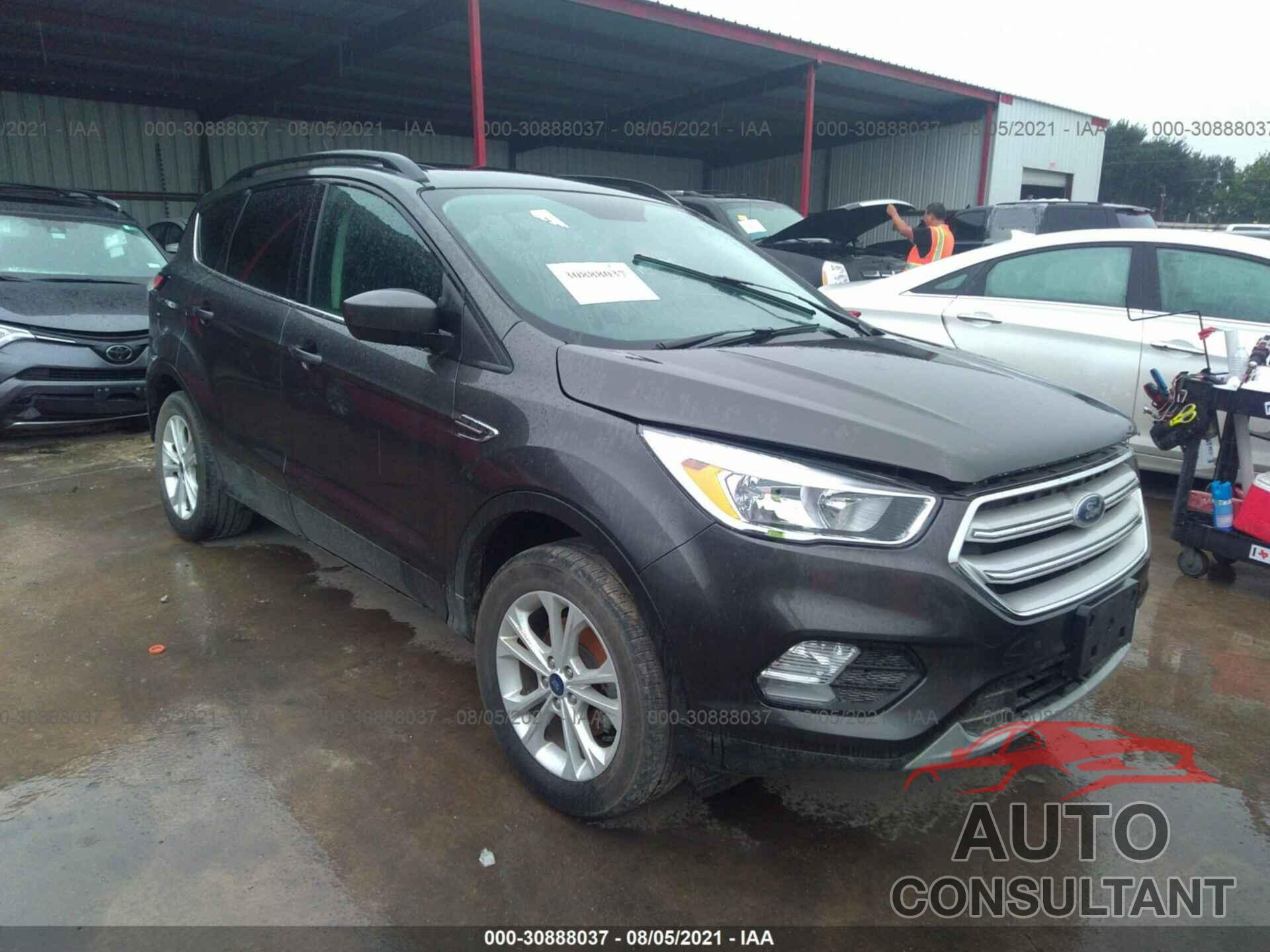 FORD ESCAPE 2018 - 1FMCU0GD4JUA73386