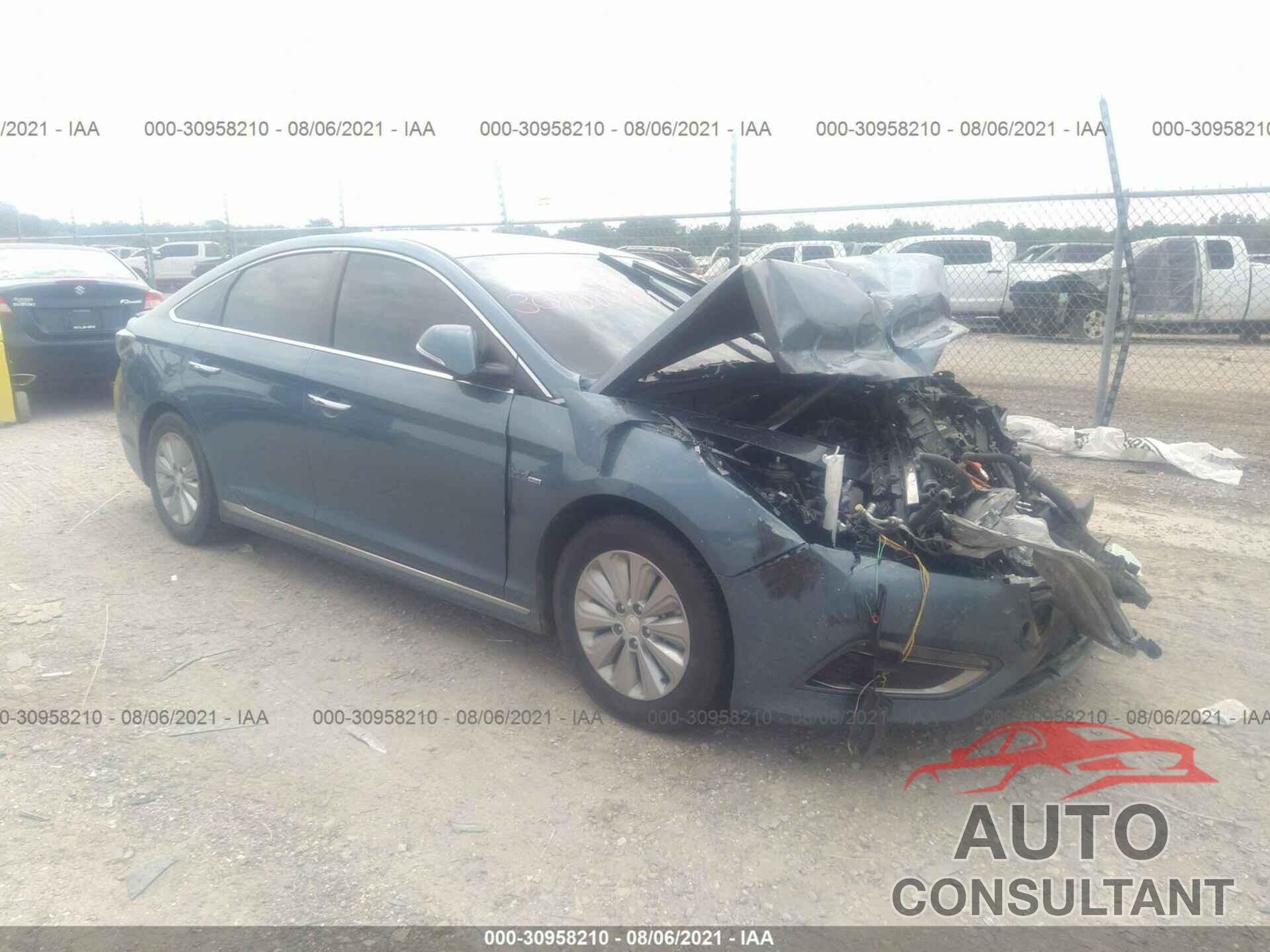 HYUNDAI SONATA HYBRID 2016 - KMHE24L19GA042081