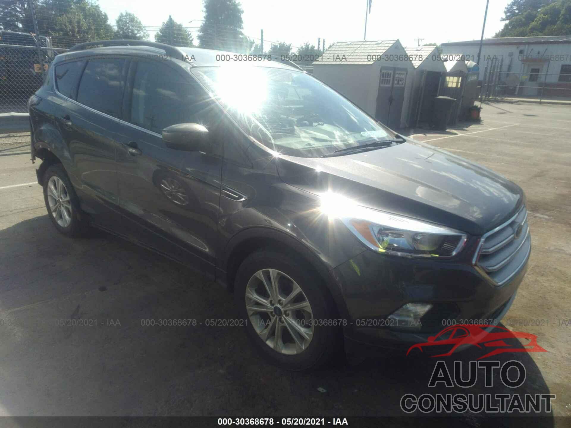 FORD ESCAPE 2018 - 1FMCU0GD1JUC44448