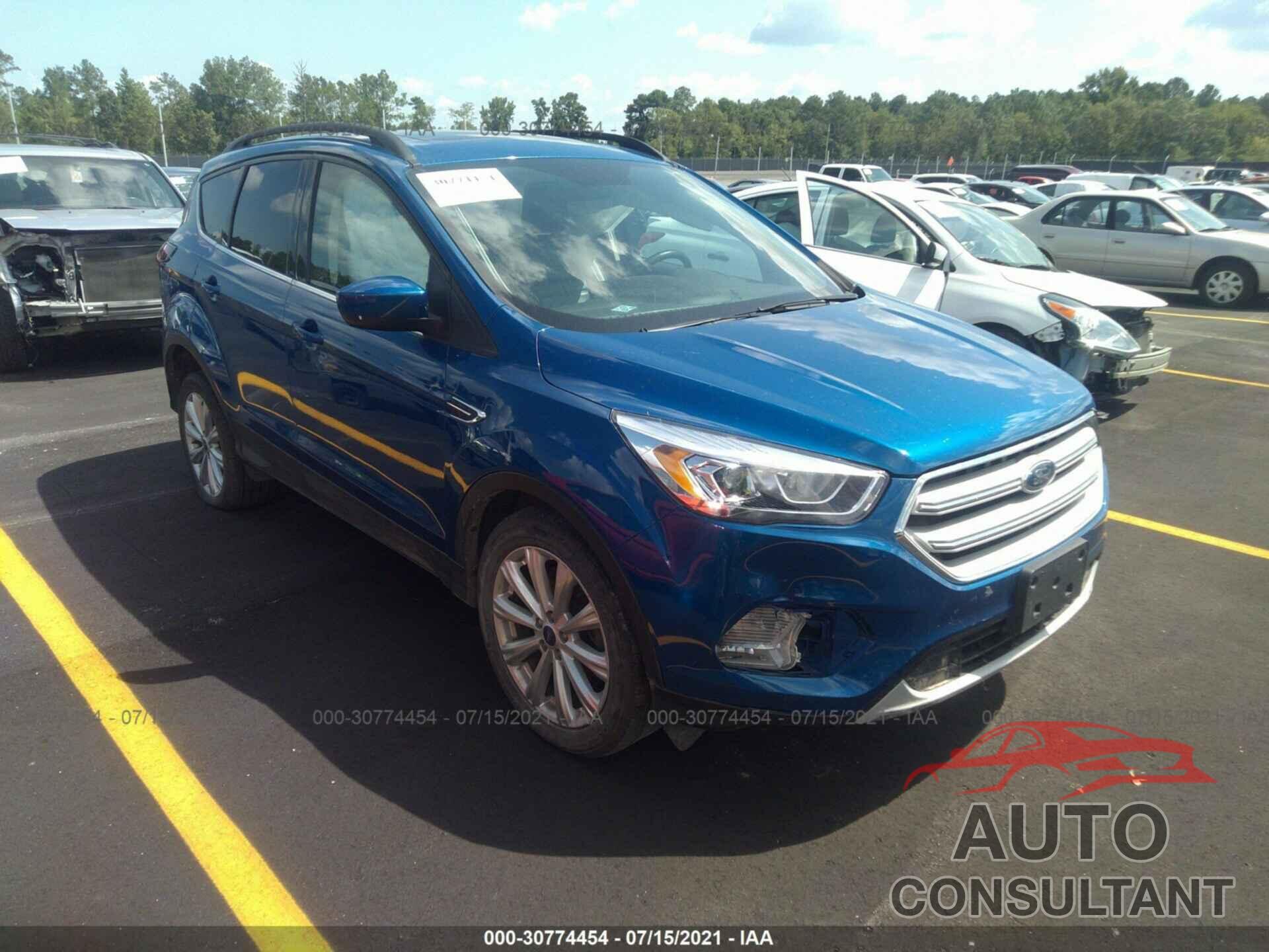 FORD ESCAPE 2019 - 1FMCU0HD8KUA67378