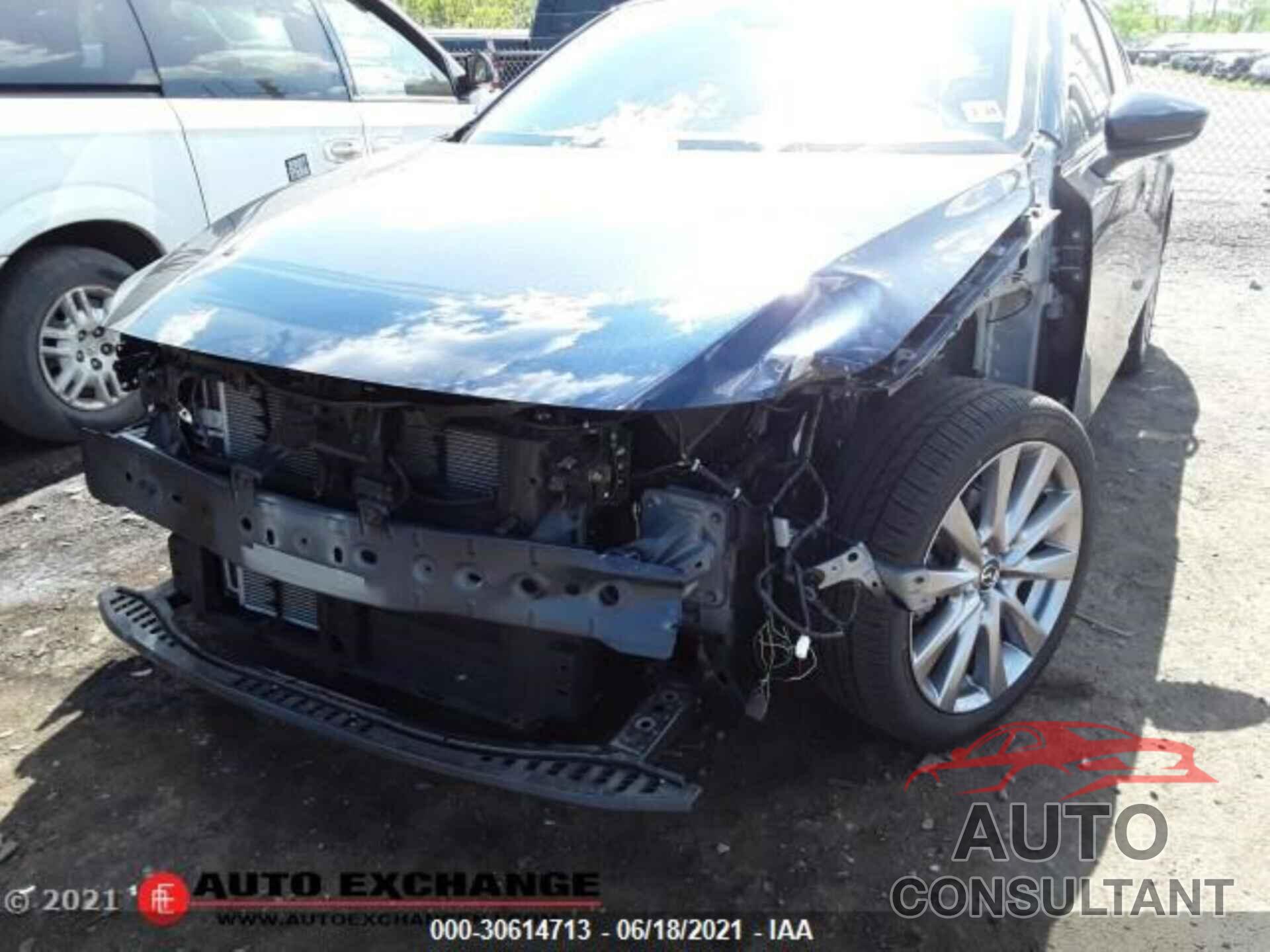 MAZDA MAZDA3 SEDAN 2019 - JM1BPBCM5K1107640