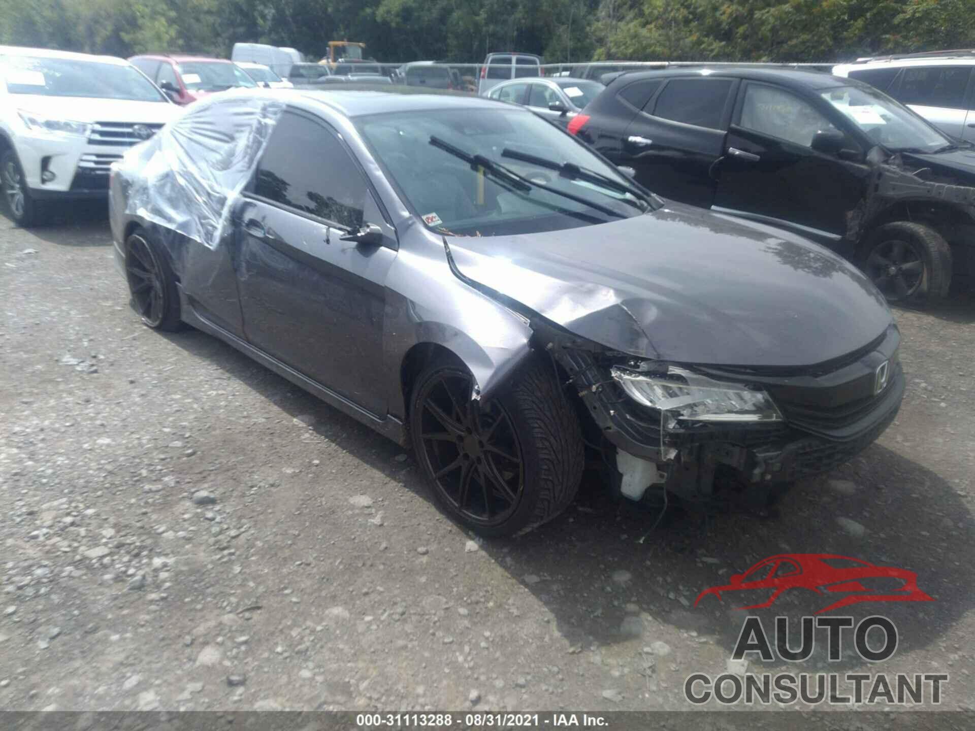 HONDA ACCORD SEDAN 2016 - 1HGCR3F91GA009046