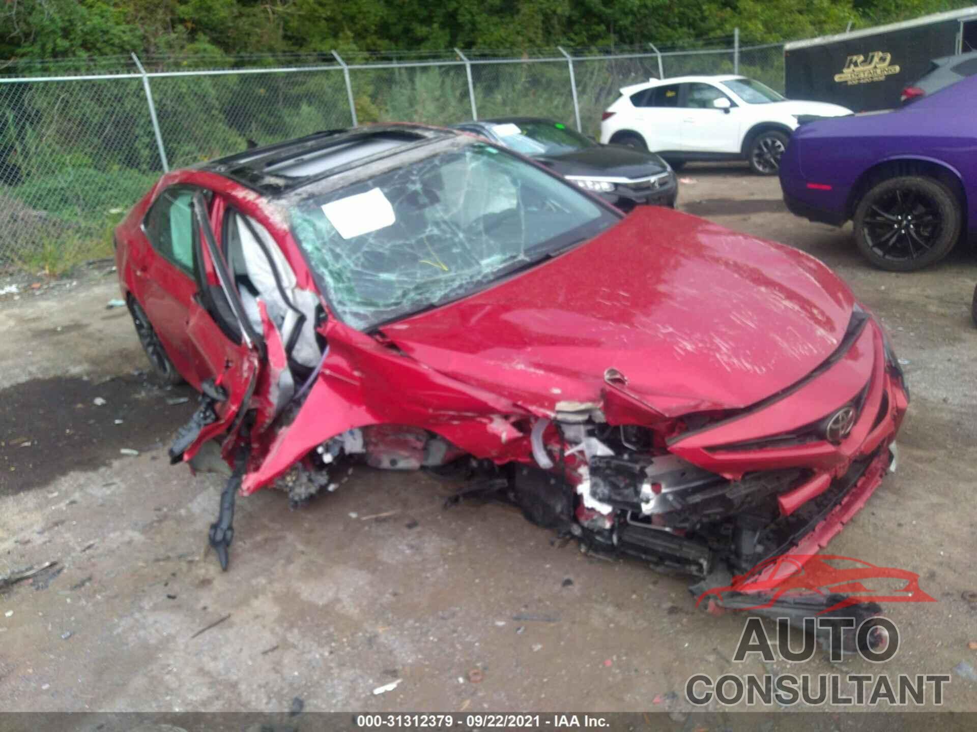 TOYOTA CAMRY 2021 - 4T1K61AK9MU421660