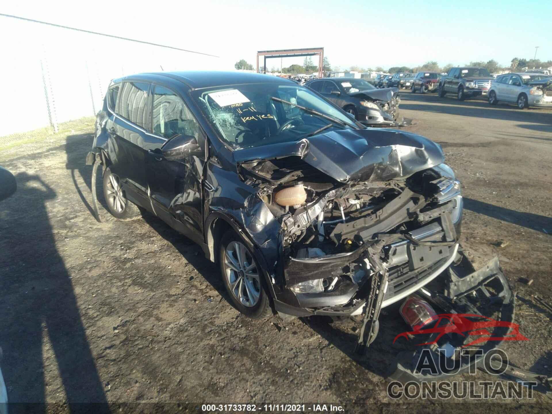 FORD ESCAPE 2017 - 1FMCU9G9XHUA39799