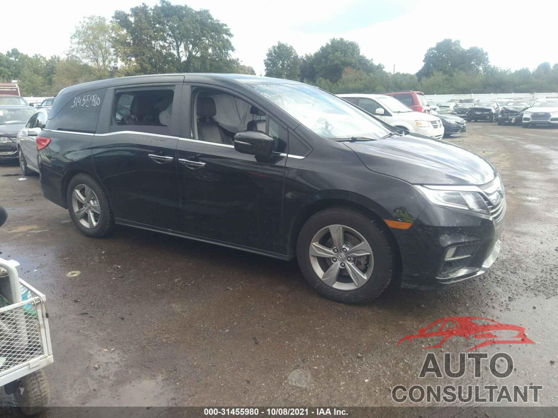 HONDA ODYSSEY 2018 - 5FNRL6H72JB020160