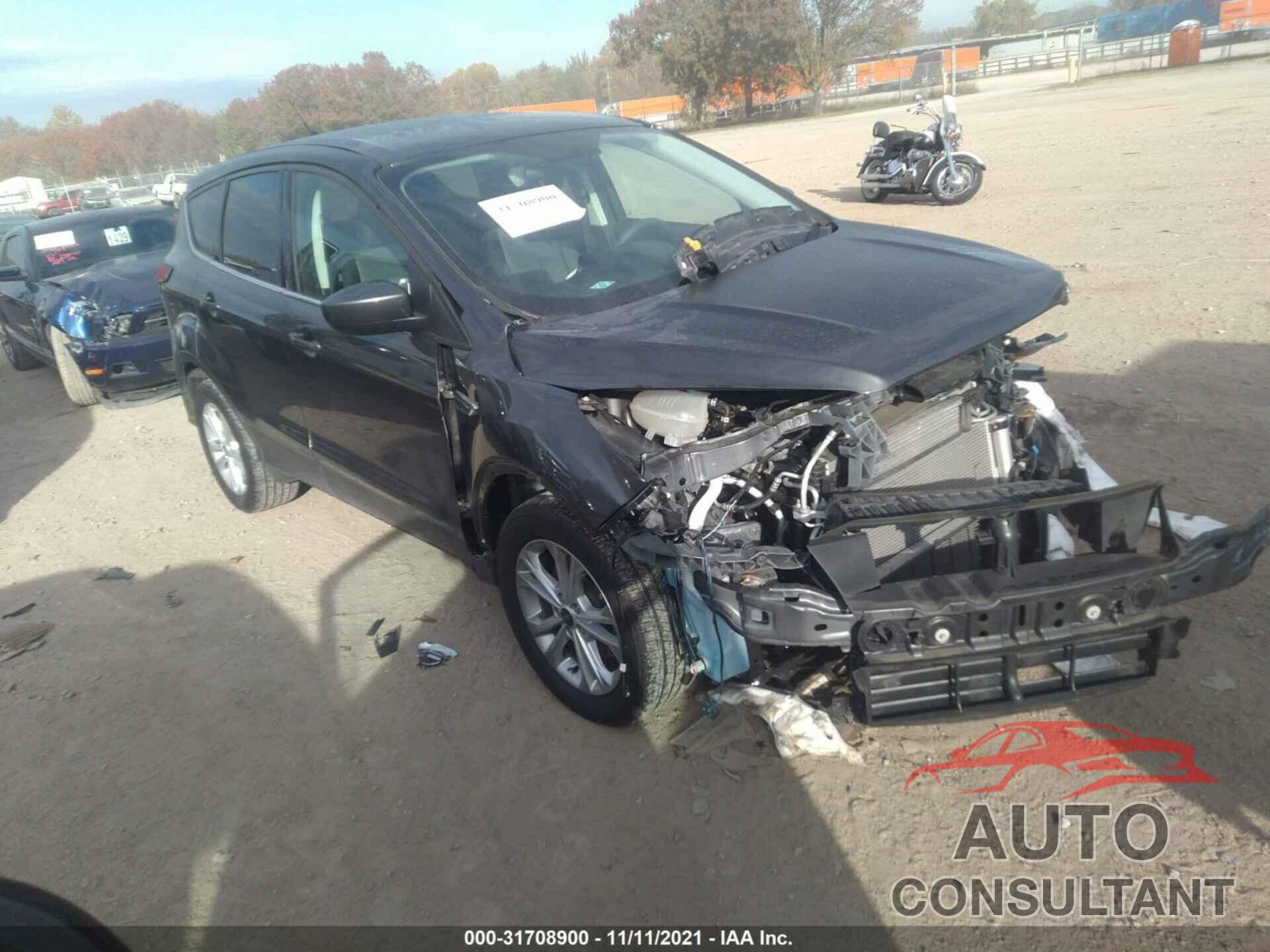 FORD ESCAPE 2019 - 1FMCU9GD6KUA59088