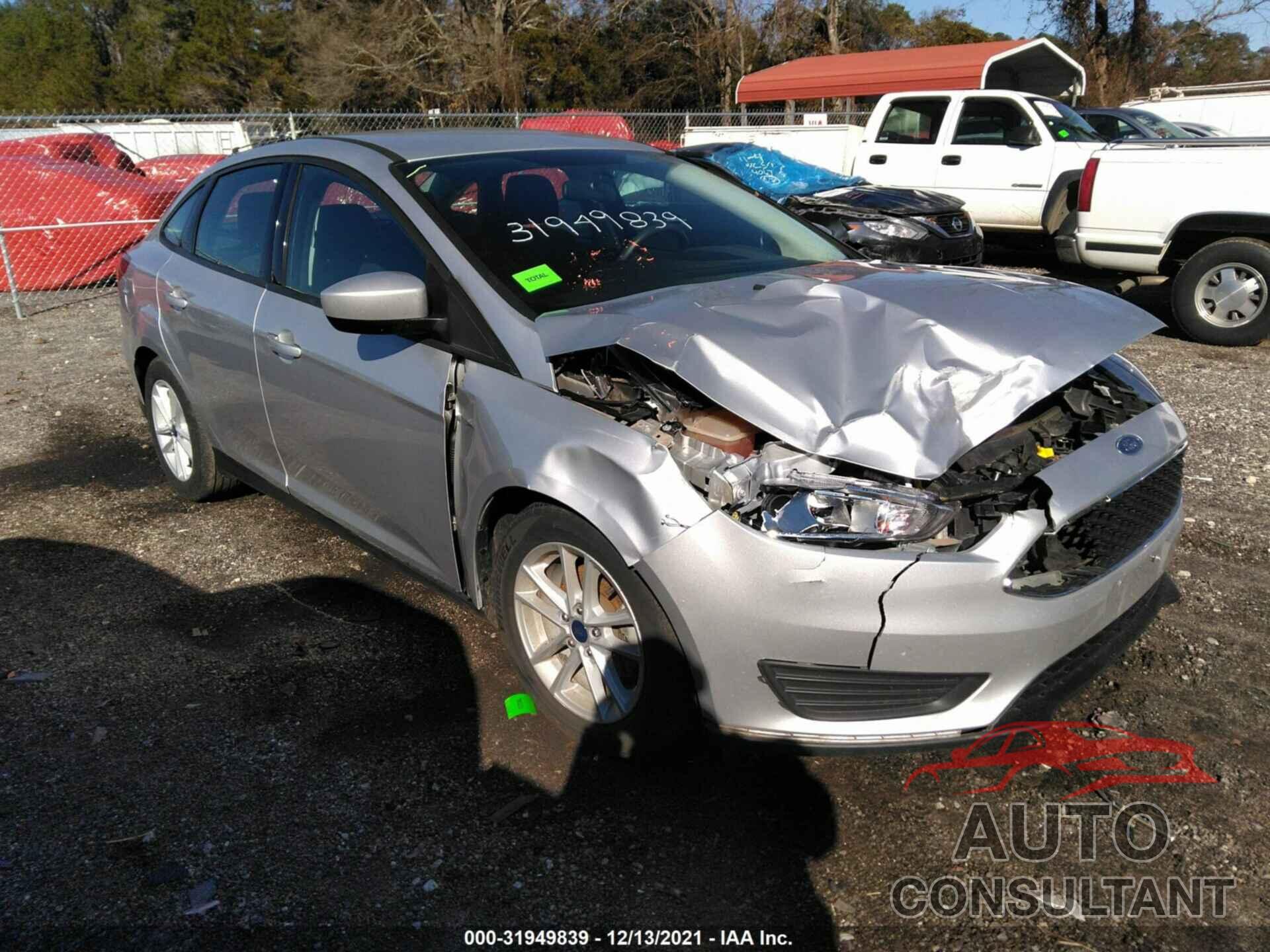 FORD FOCUS 2018 - 1FADP3F29JL295466