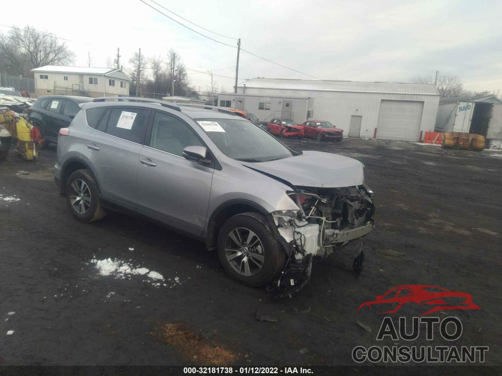 TOYOTA RAV4 2018 - 2T3RFREV4JW710188