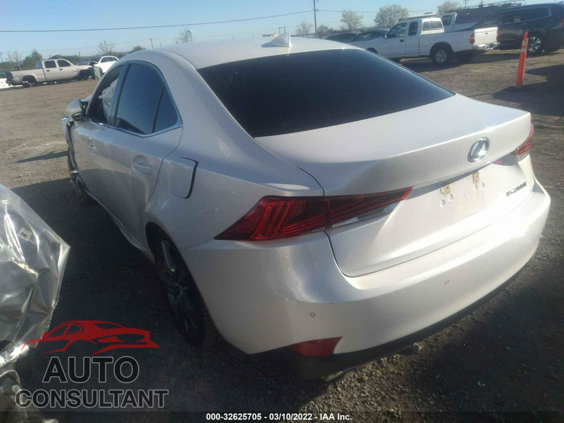LEXUS IS 2017 - JTHBA1D2XH5042972