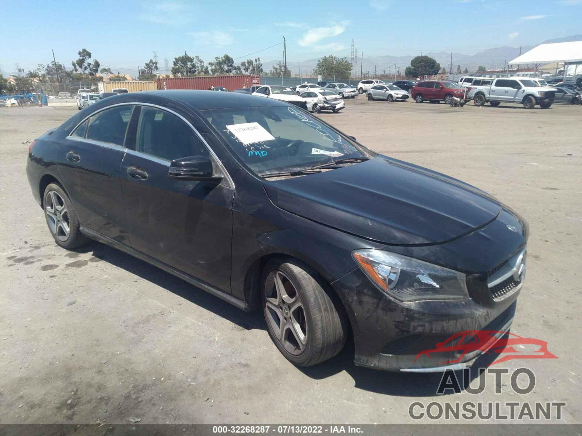 MERCEDES-BENZ CLA 2018 - WDDSJ4EB0JN577256