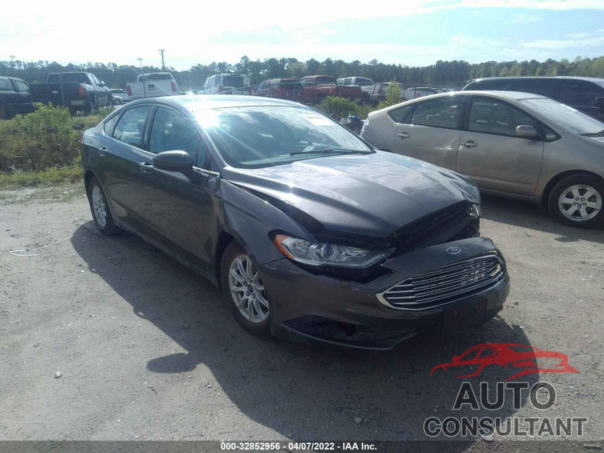 FORD FUSION 2017 - 3FA6P0G72HR108341