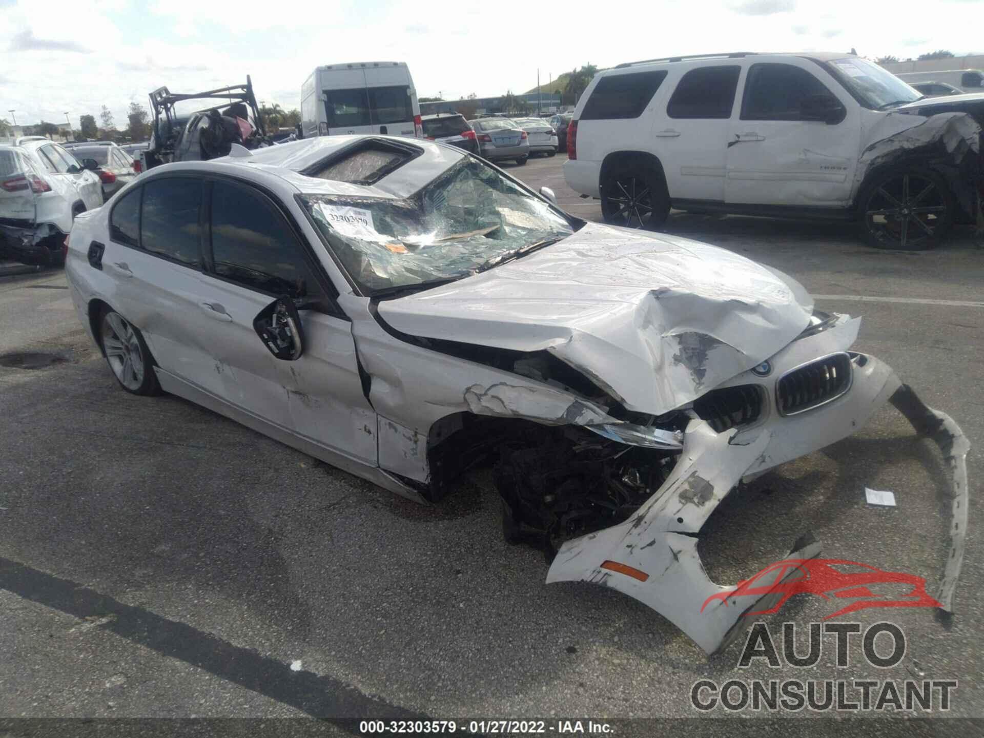 BMW 3 SERIES 2016 - WBA8E9C58GK646317