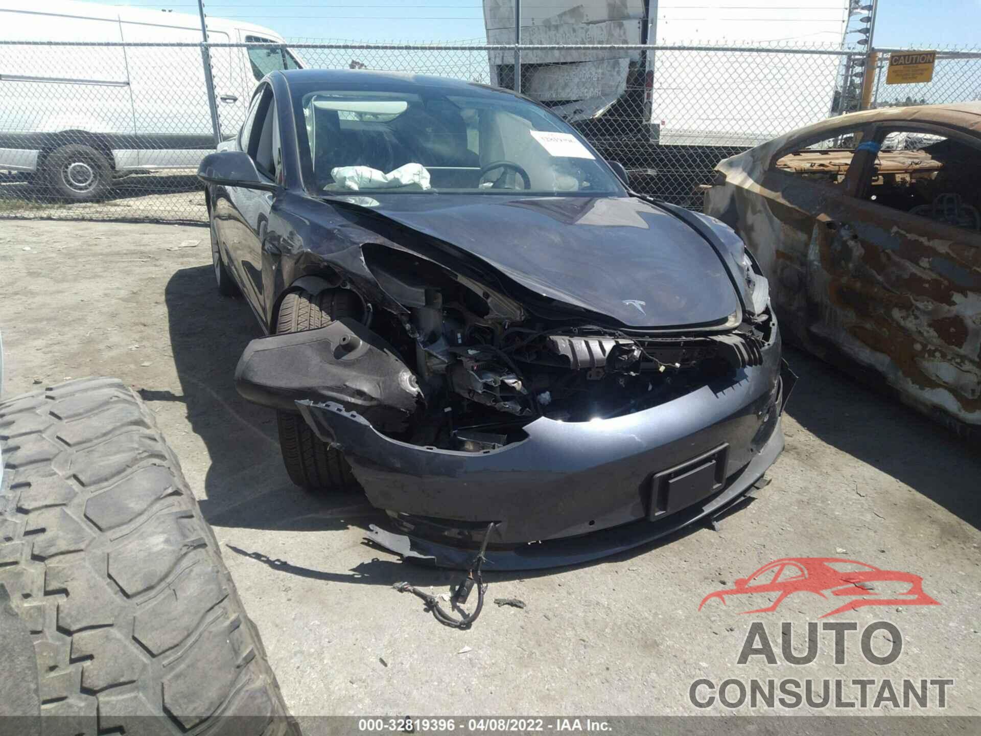 TESLA MODEL 3 2021 - 5YJ3E1EA5MF068422