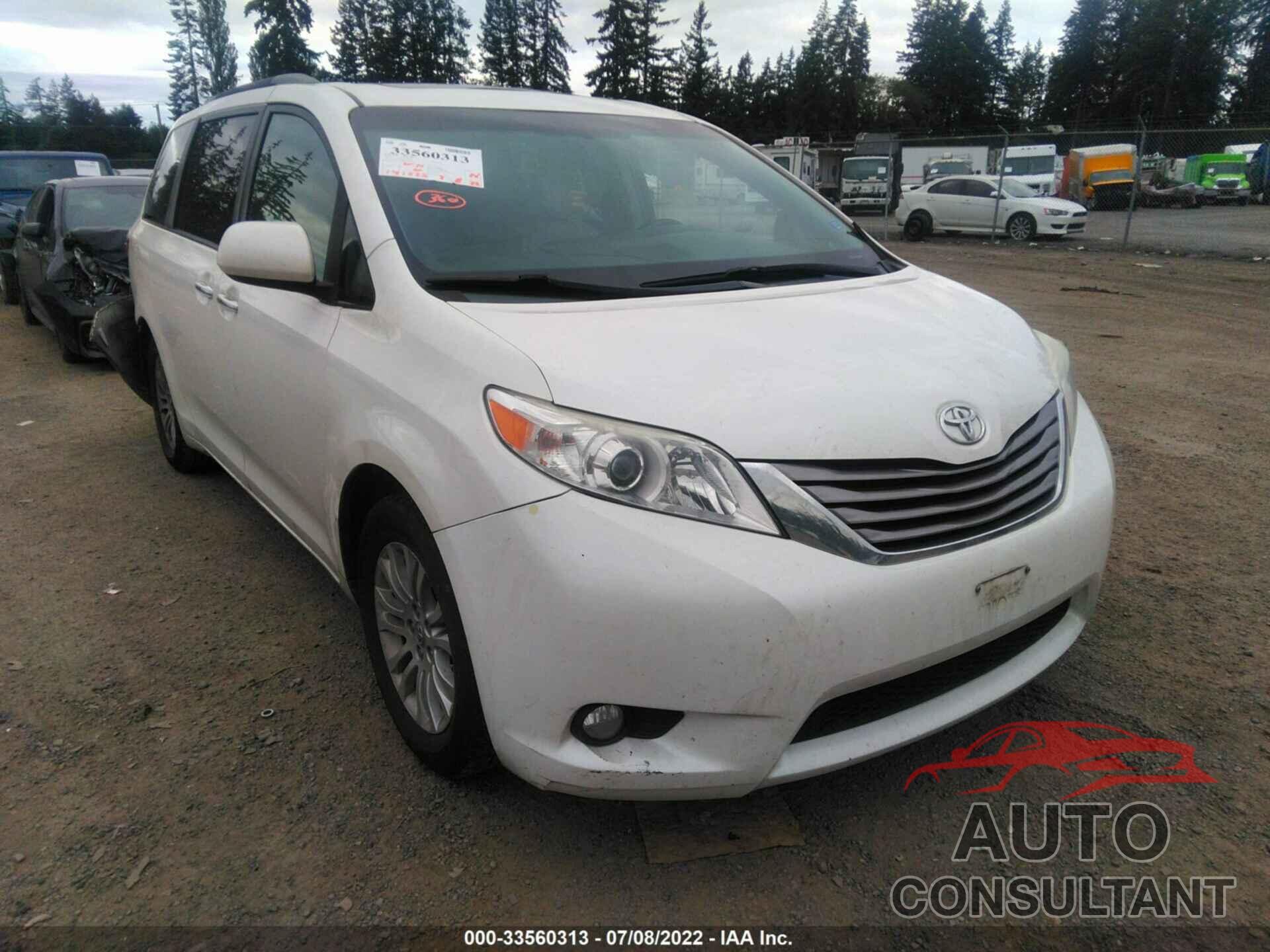 TOYOTA SIENNA 2016 - 5TDYK3DC8GS712203