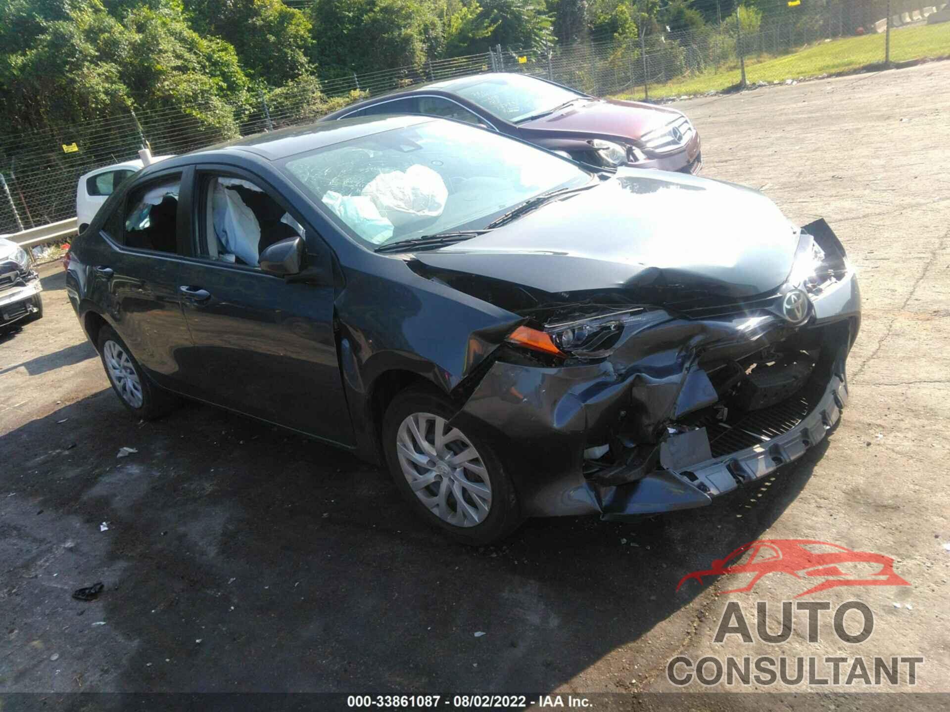 TOYOTA COROLLA 2018 - 5YFBURHE9JP740574