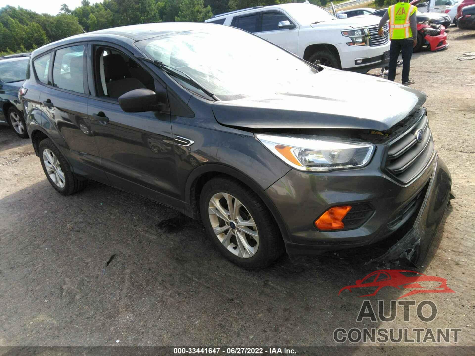 FORD ESCAPE 2017 - 1FMCU0F78HUE00801