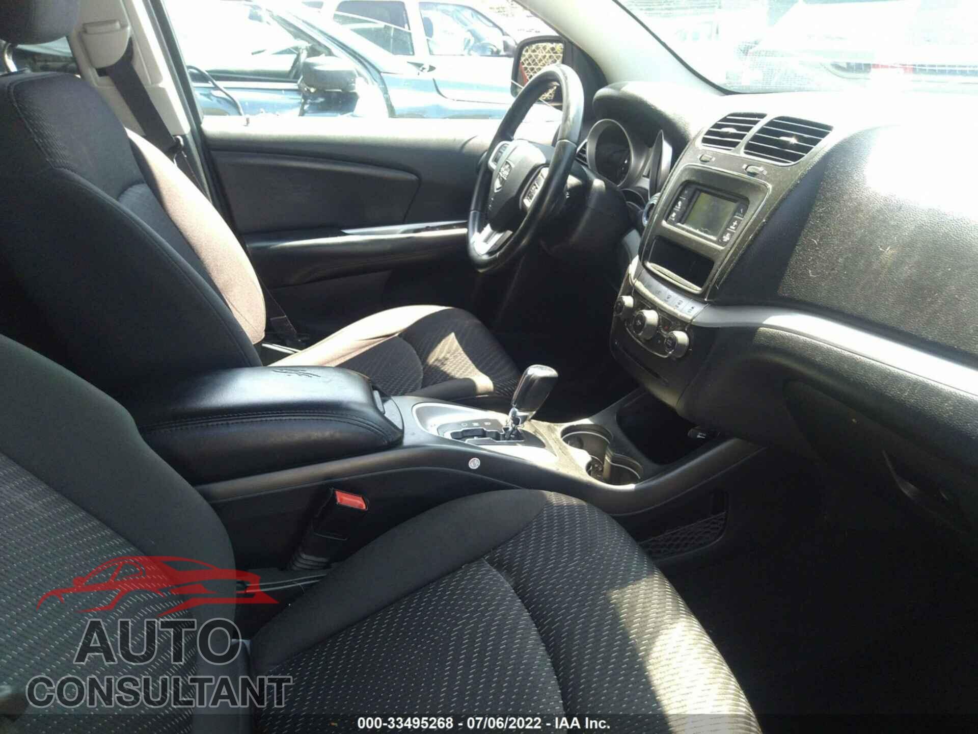 DODGE JOURNEY 2017 - 3C4PDCBG2HT608051