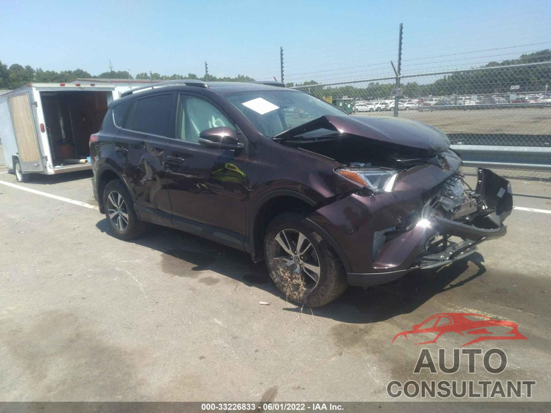 TOYOTA RAV4 2018 - 2T3RFREV0JW832501