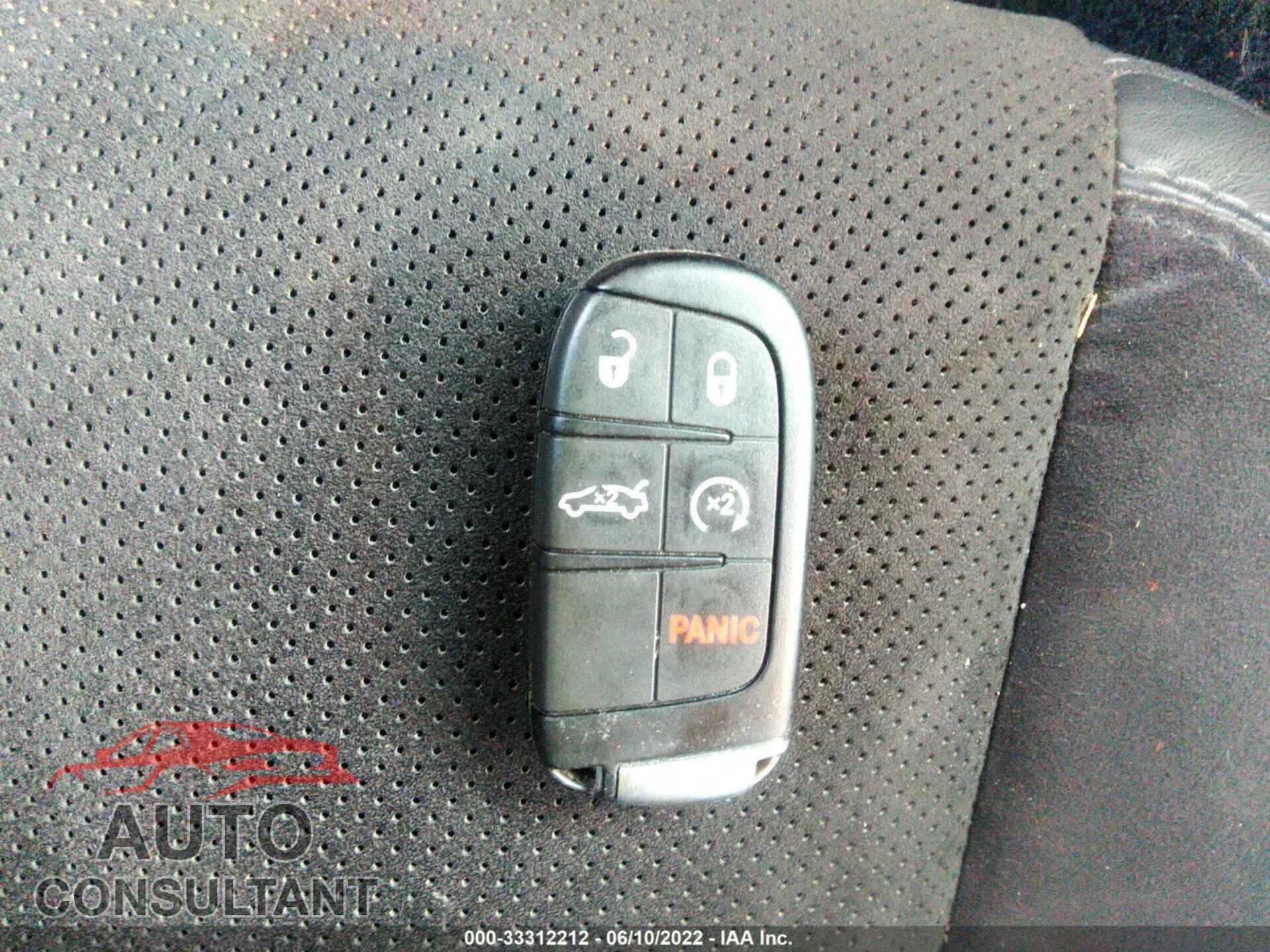 DODGE CHALLENGER 2017 - 2C3CDZGG7HH500323
