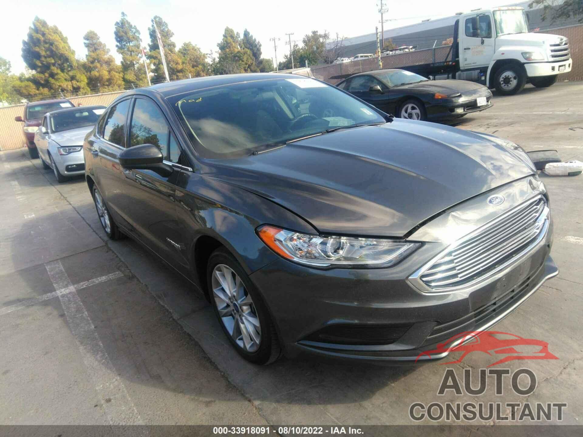 FORD FUSION 2017 - 3FA6P0LU9HR300240