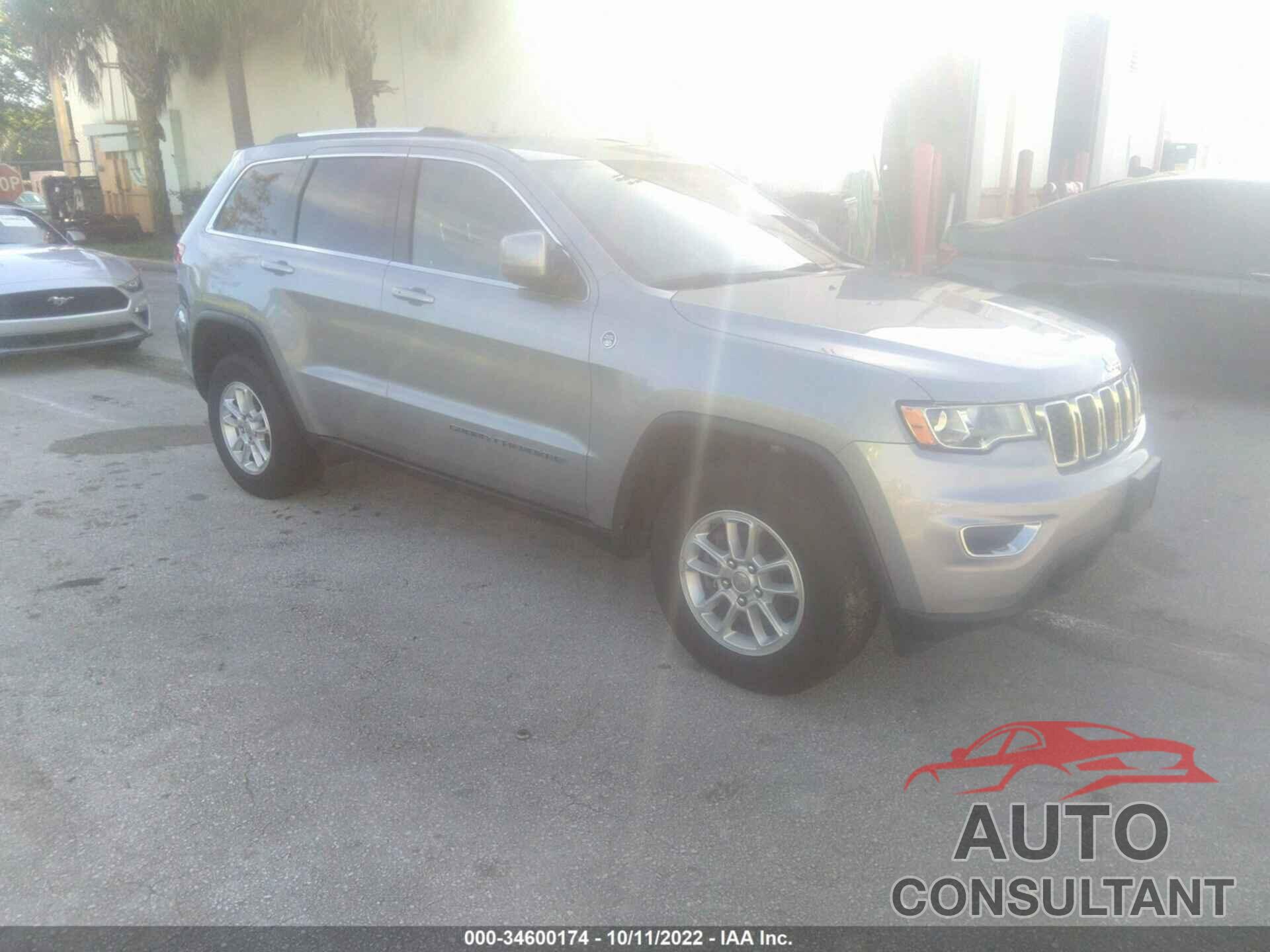 JEEP GRAND CHEROKEE 2018 - 1C4RJFAG1JC348540