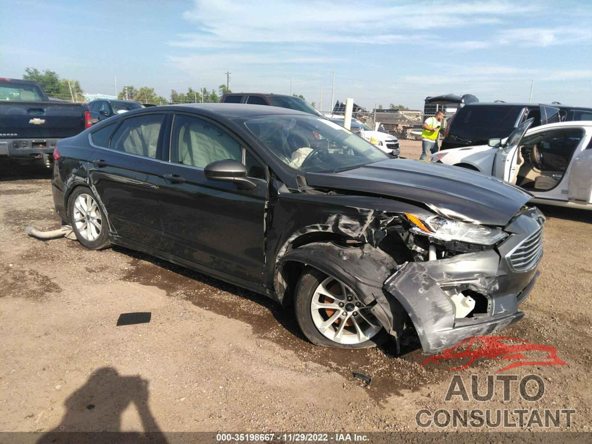 FORD FUSION 2019 - 3FA6P0HD6KR171681