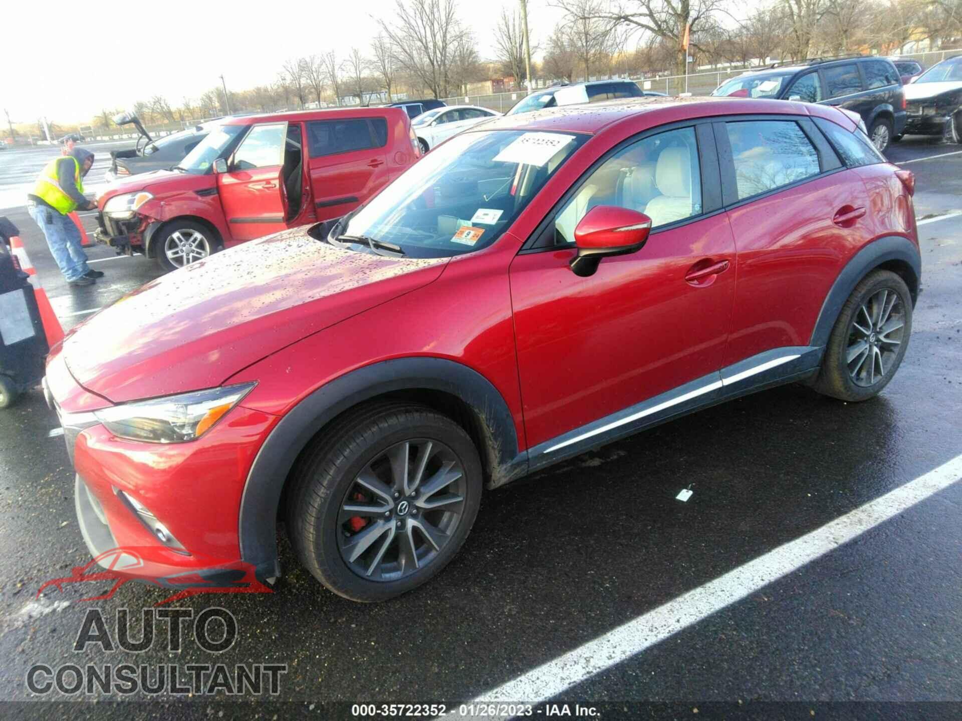 MAZDA CX-3 2017 - JM1DKFD72H0165856