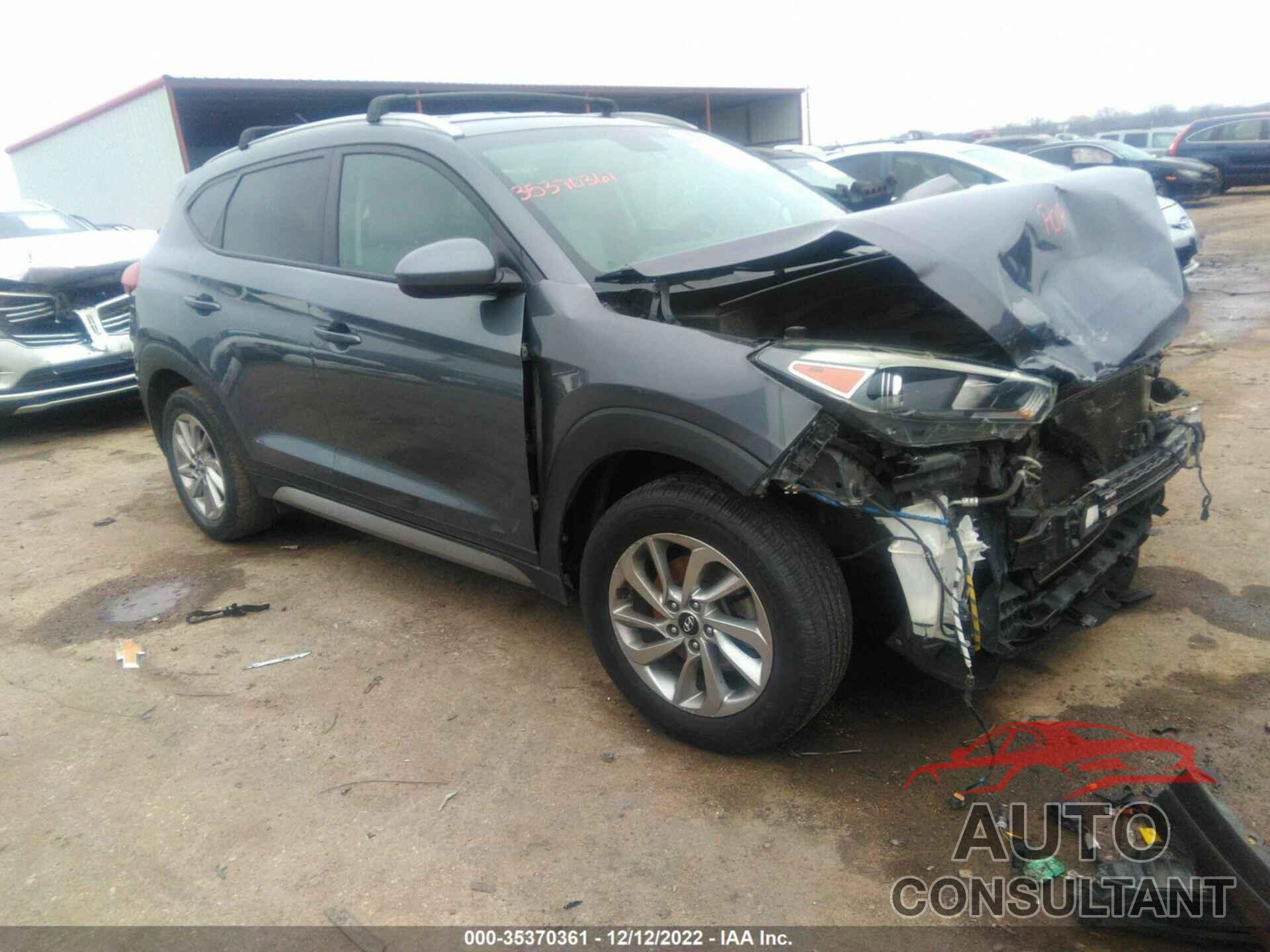 HYUNDAI TUCSON 2017 - KM8J33A41HU261071