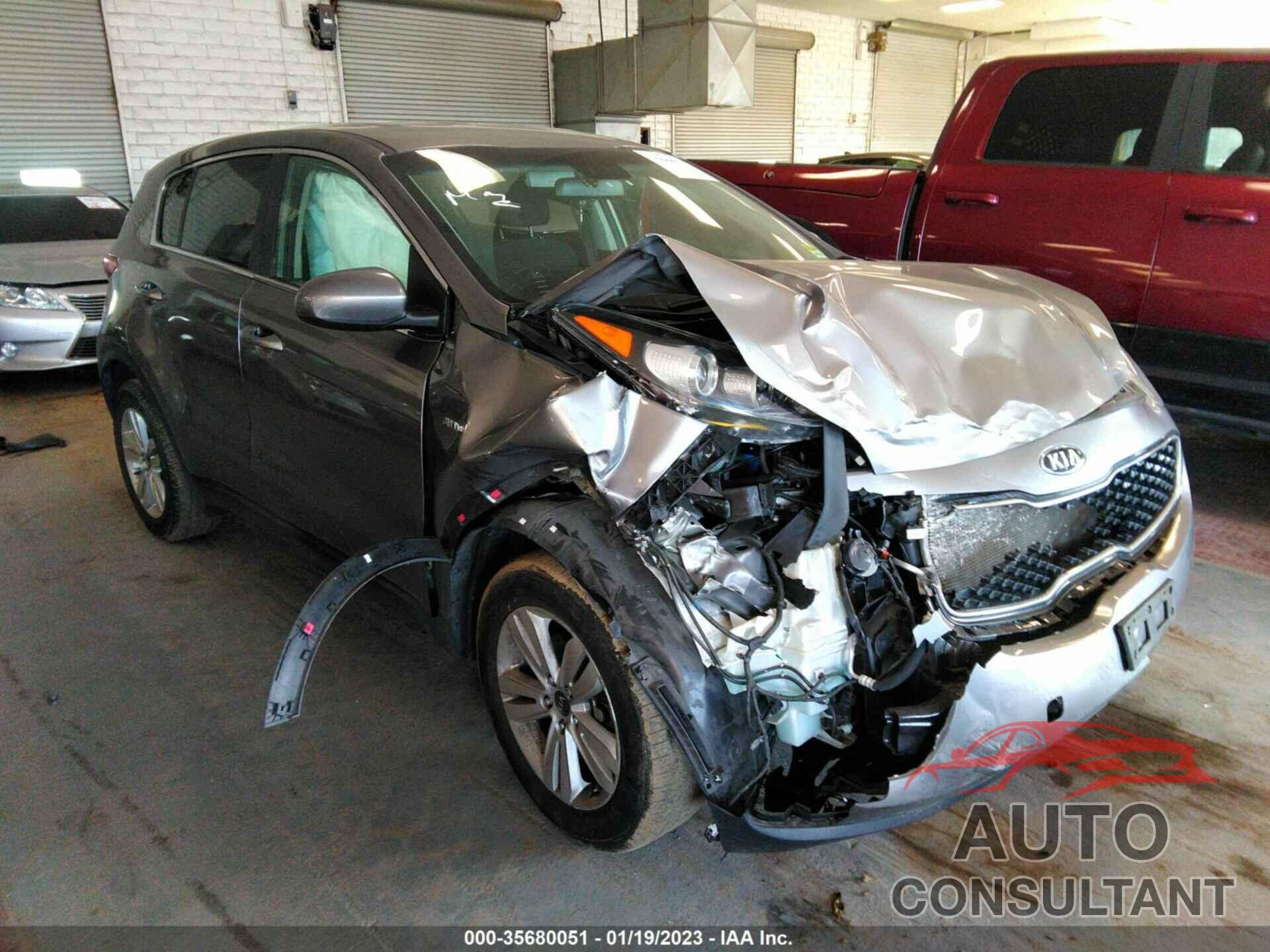KIA SPORTAGE 2018 - KNDPMCAC0J7349018