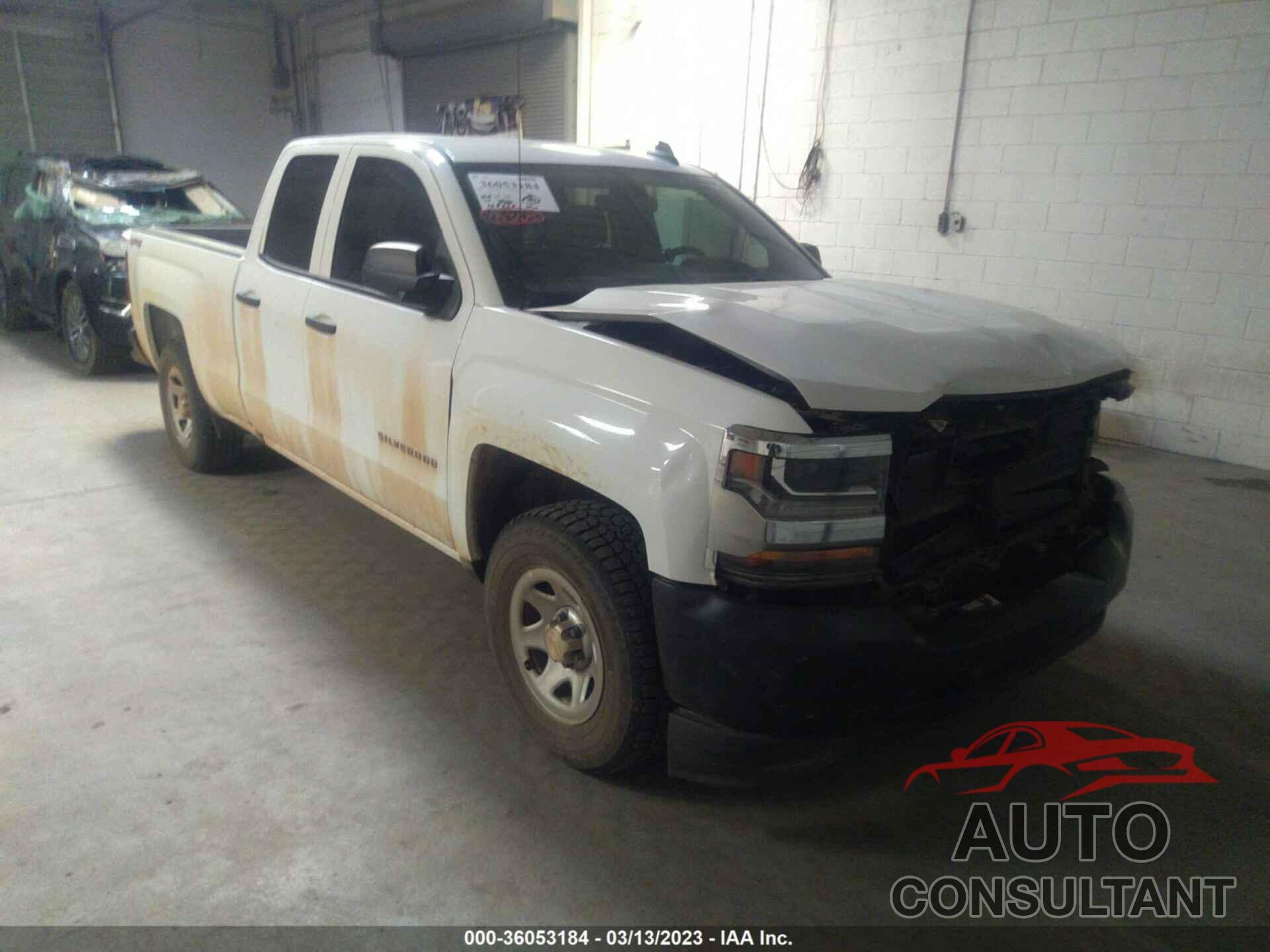 CHEVROLET SILVERADO 1500 2018 - 1GCVKNEC3JZ346783
