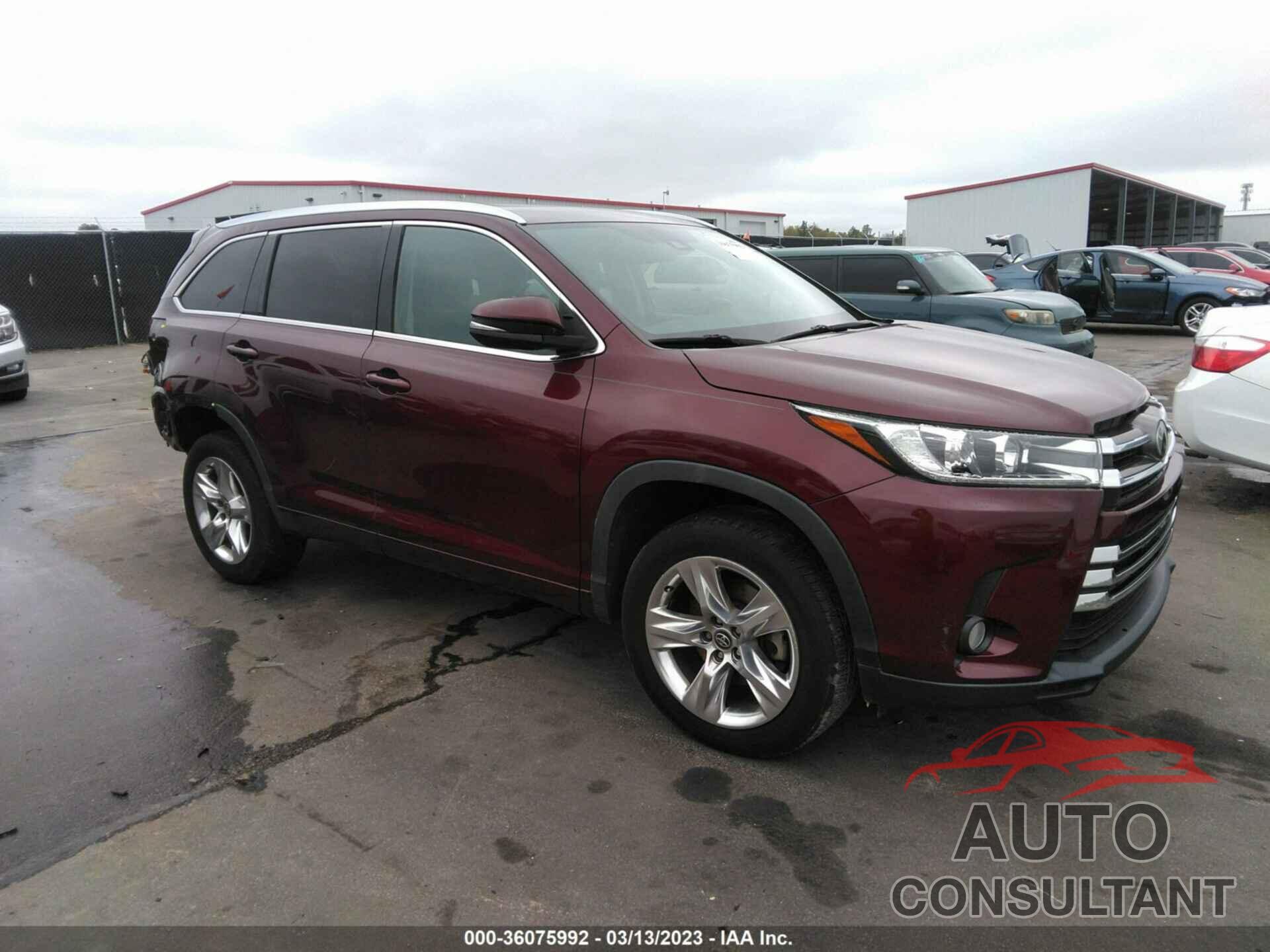 TOYOTA HIGHLANDER 2018 - 5TDYZRFH0JS238178