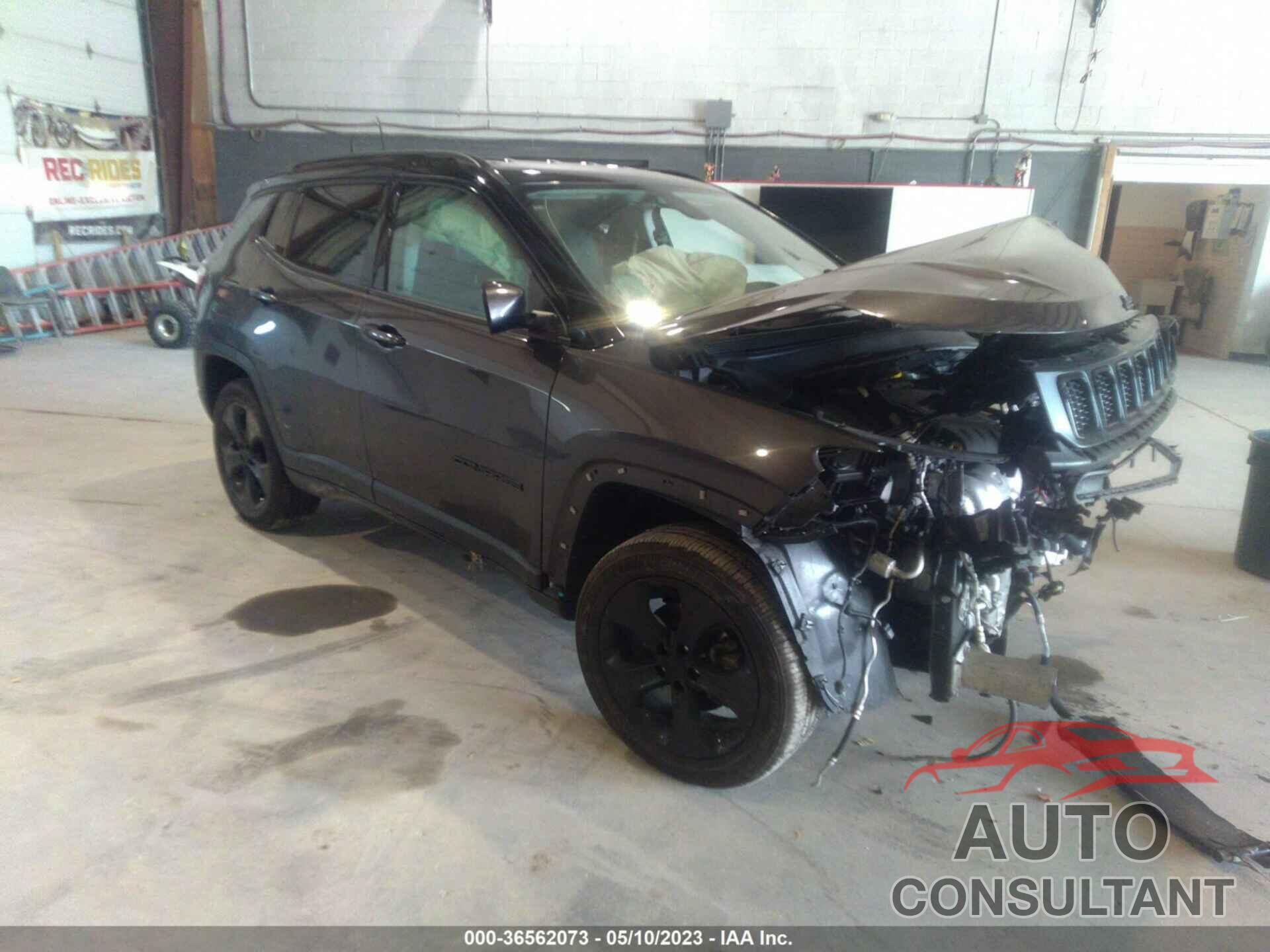 JEEP COMPASS 2019 - 3C4NJDBB2KT768075