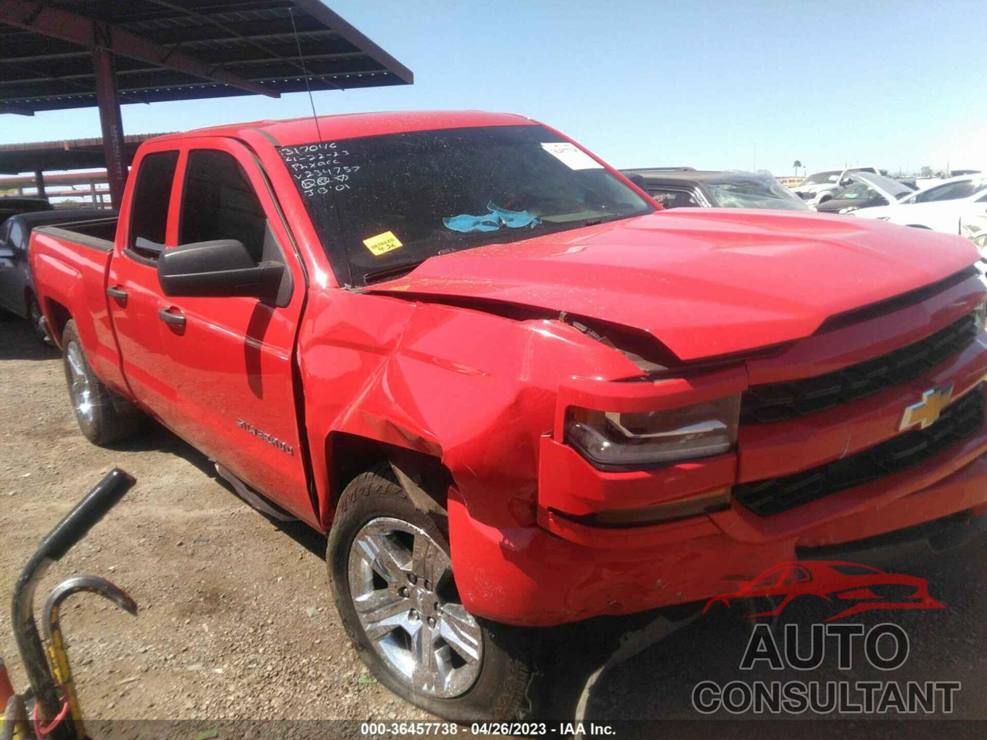 CHEVROLET SILVERADO 1500 2017 - 1GCRCPEC6HZ234757