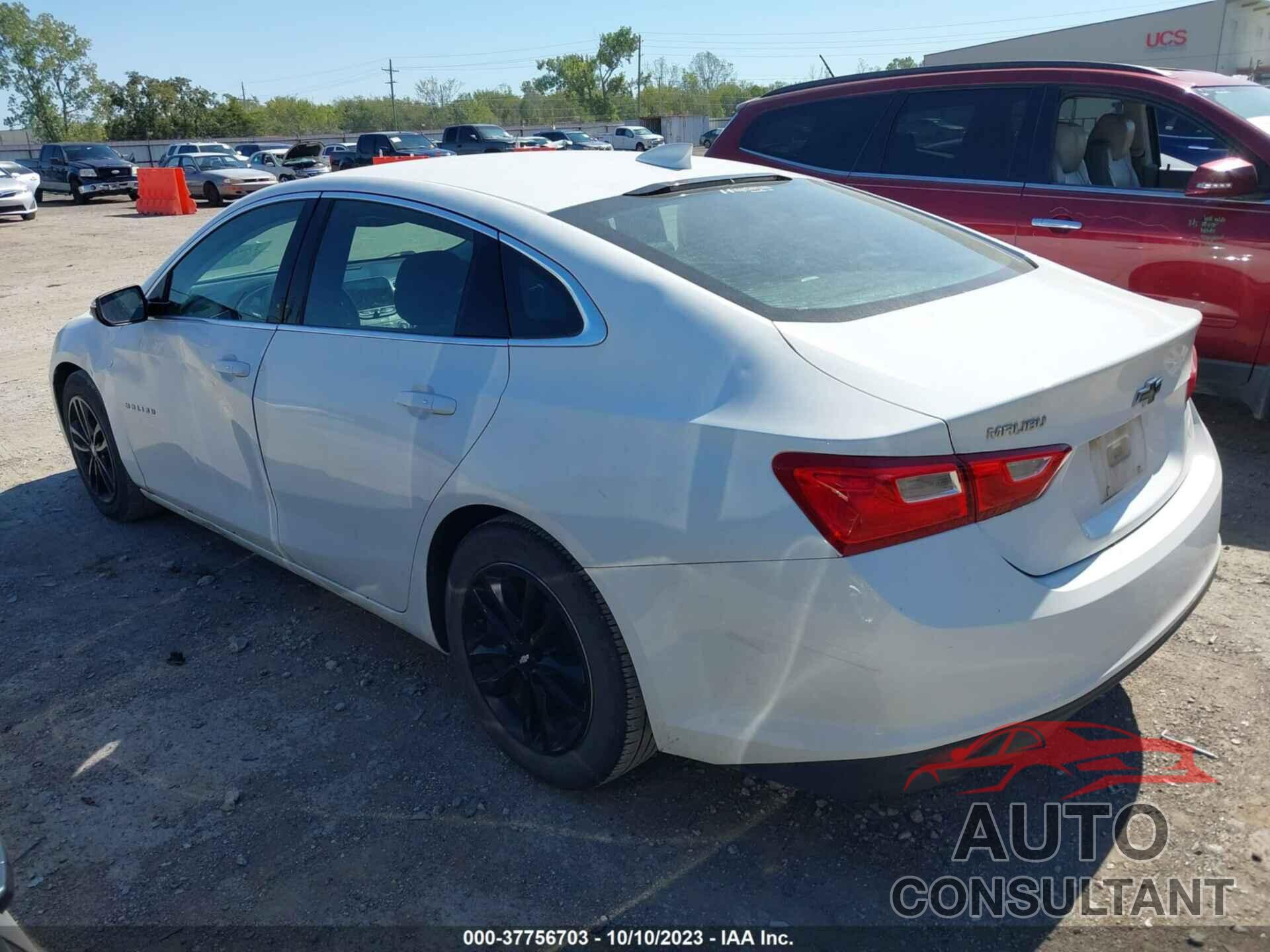 CHEVROLET MALIBU 2017 - 1G1ZE5ST4HF213242