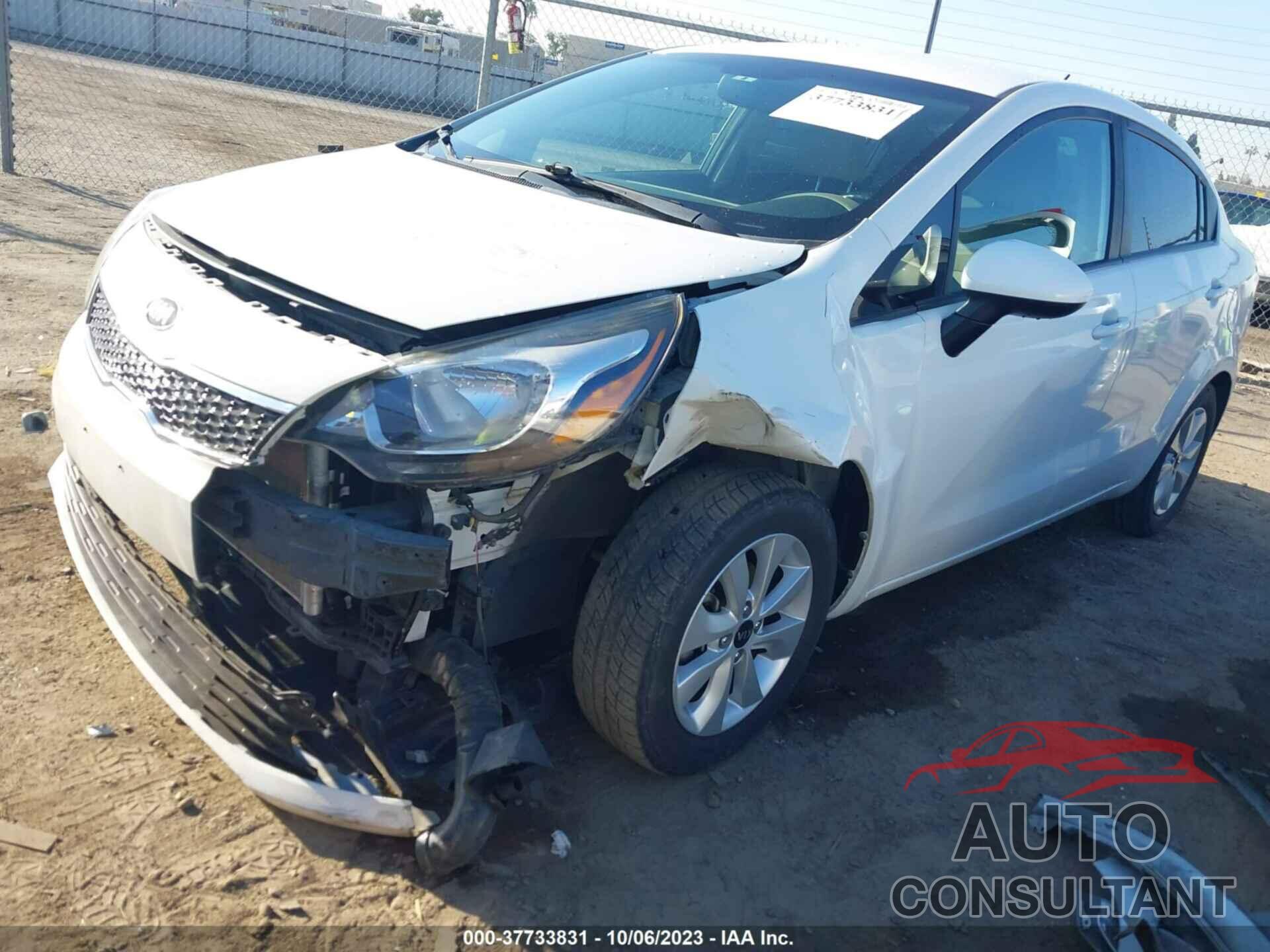 KIA RIO 2016 - KNADN4A31G6680594