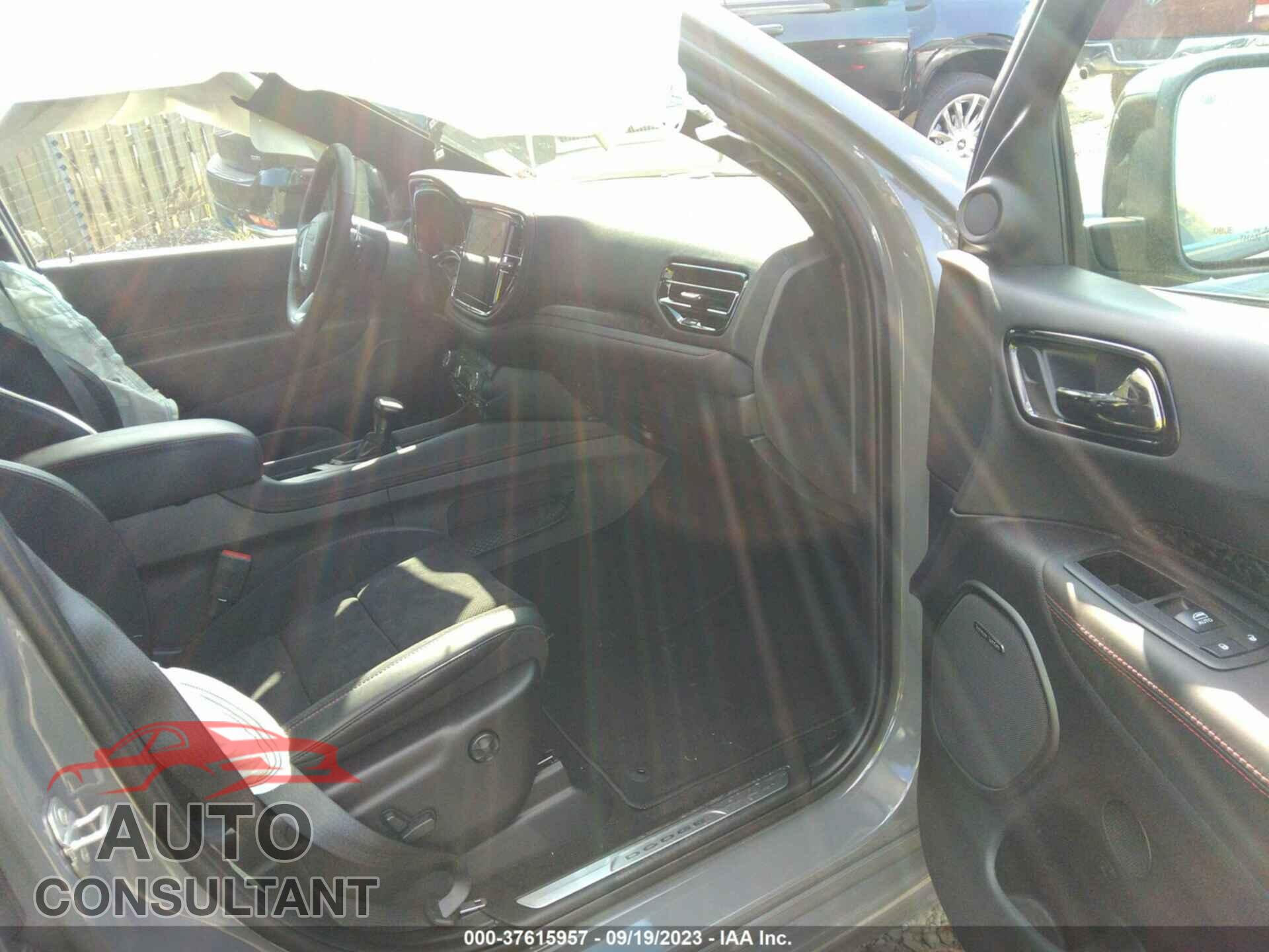 DODGE DURANGO 2023 - 1C4SDJCT4PC618147