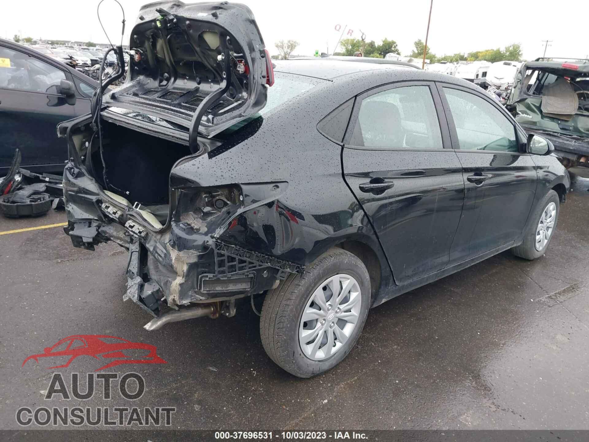 HYUNDAI ACCENT 2022 - 3KPC24A61NE167659