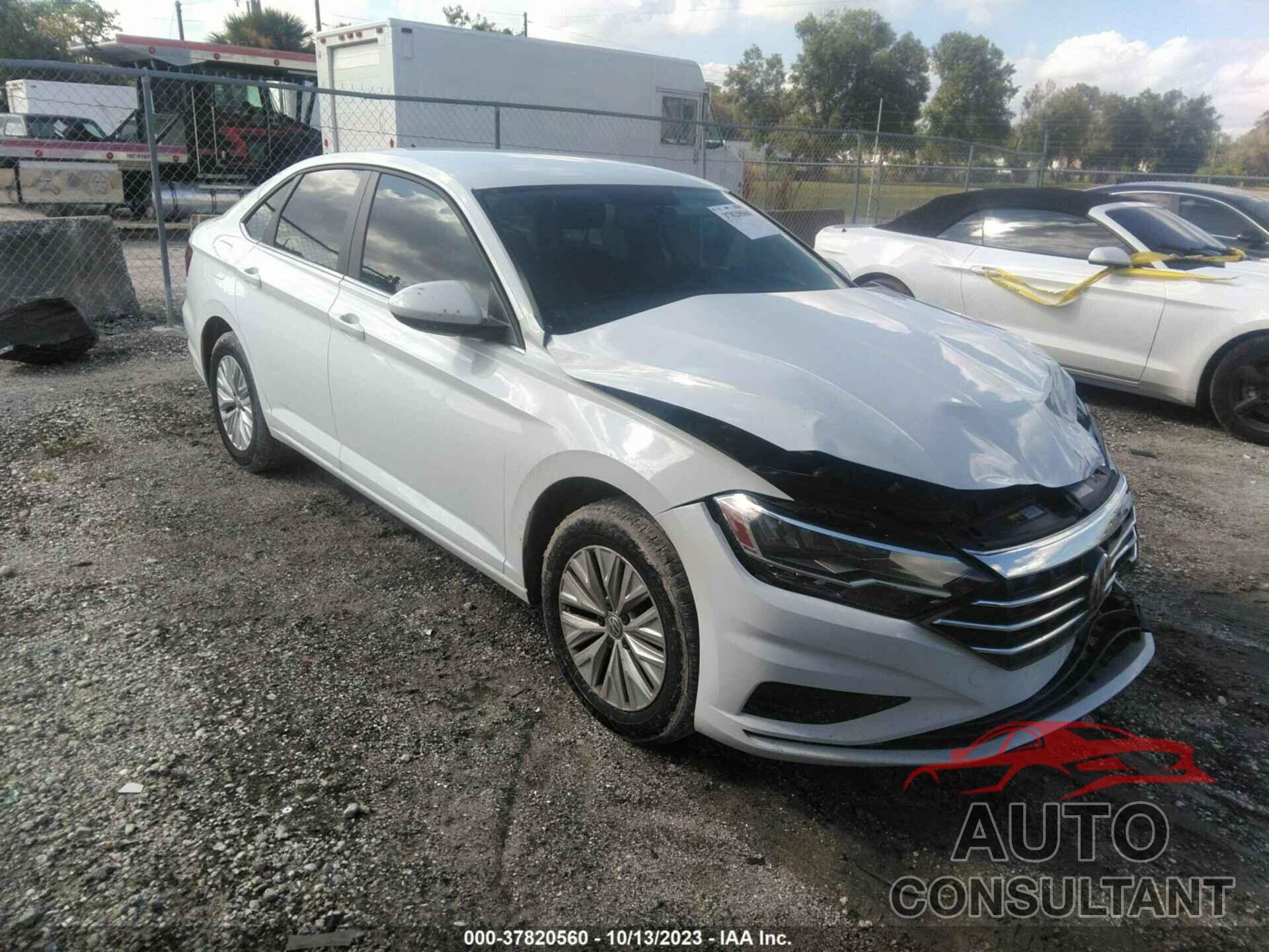 VOLKSWAGEN JETTA 2020 - 3VWCB7BU1LM040683