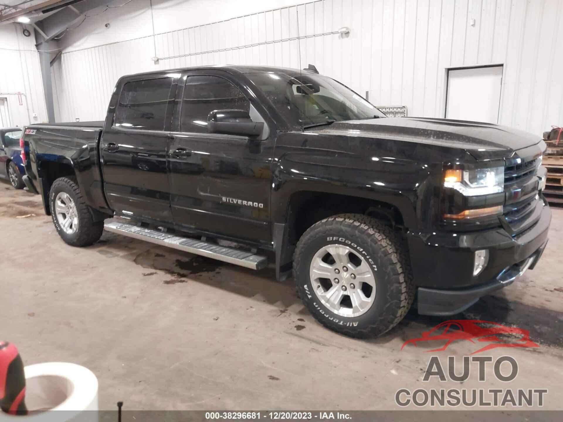 CHEVROLET SILVERADO 1500 2017 - 3GCUKREC2HG329521