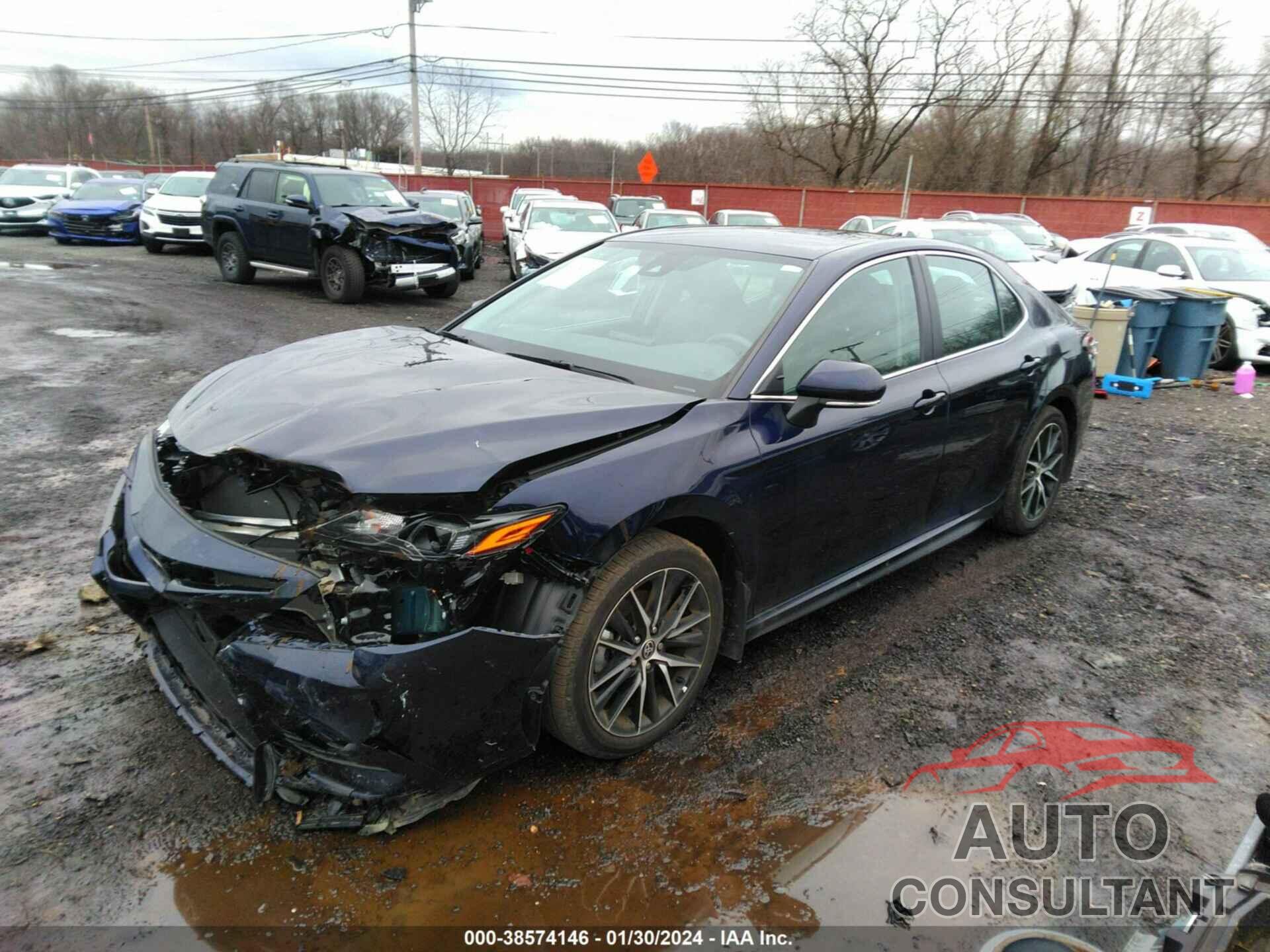 TOYOTA CAMRY 2022 - 4T1G11AKXNU716546