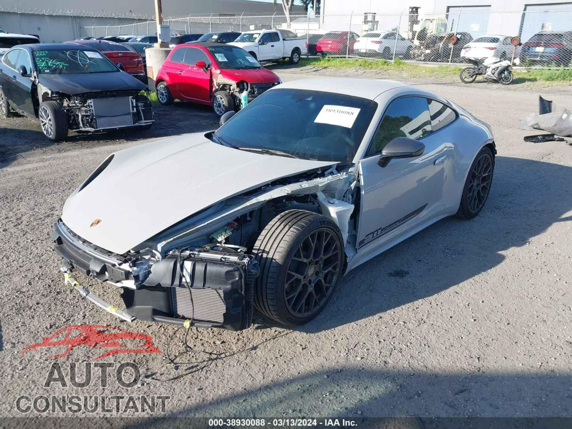 PORSCHE 911 2023 - WP0AA2A98PS206076