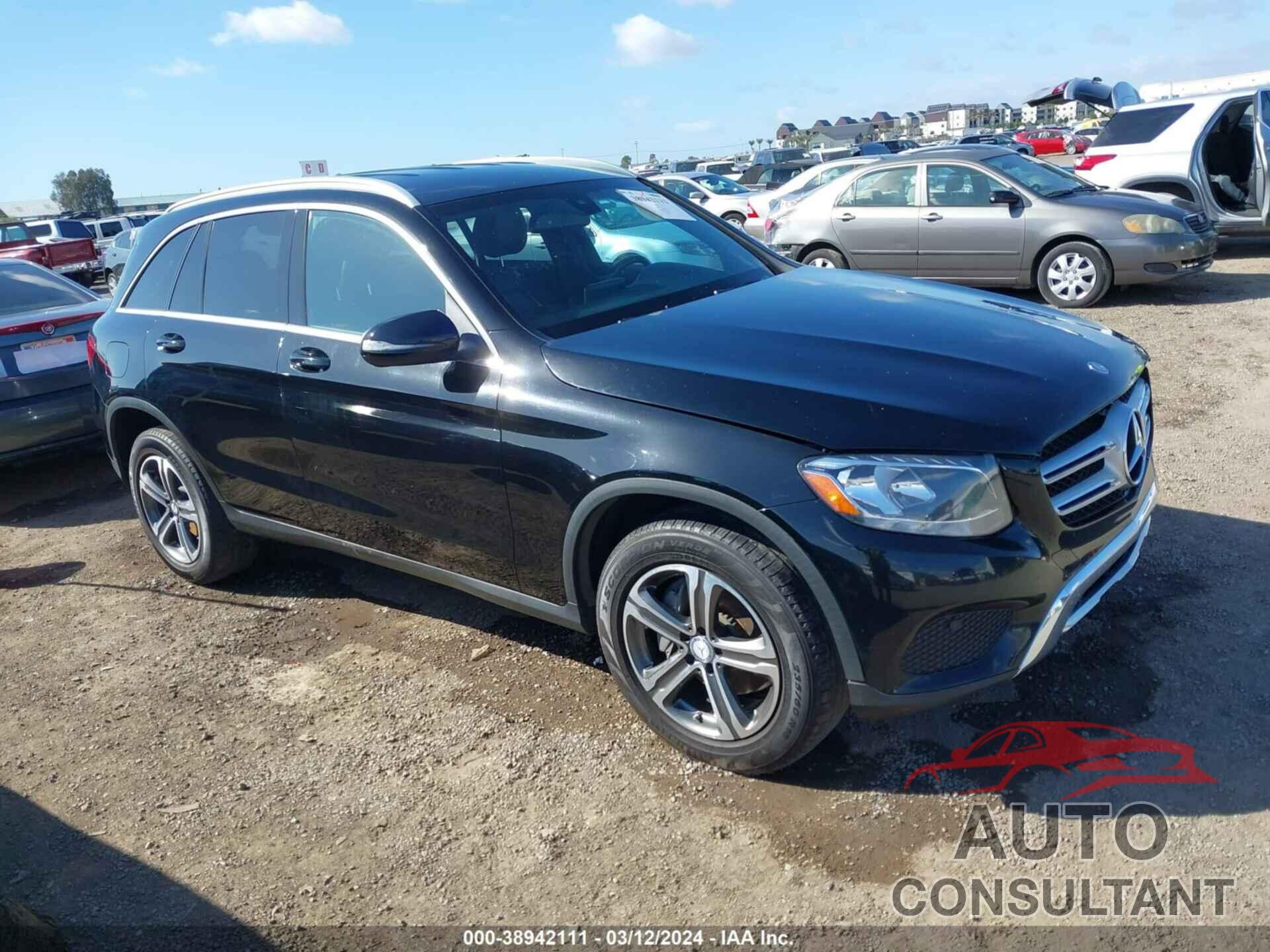MERCEDES-BENZ GLC 300 2016 - WDC0G4JB5GF111650