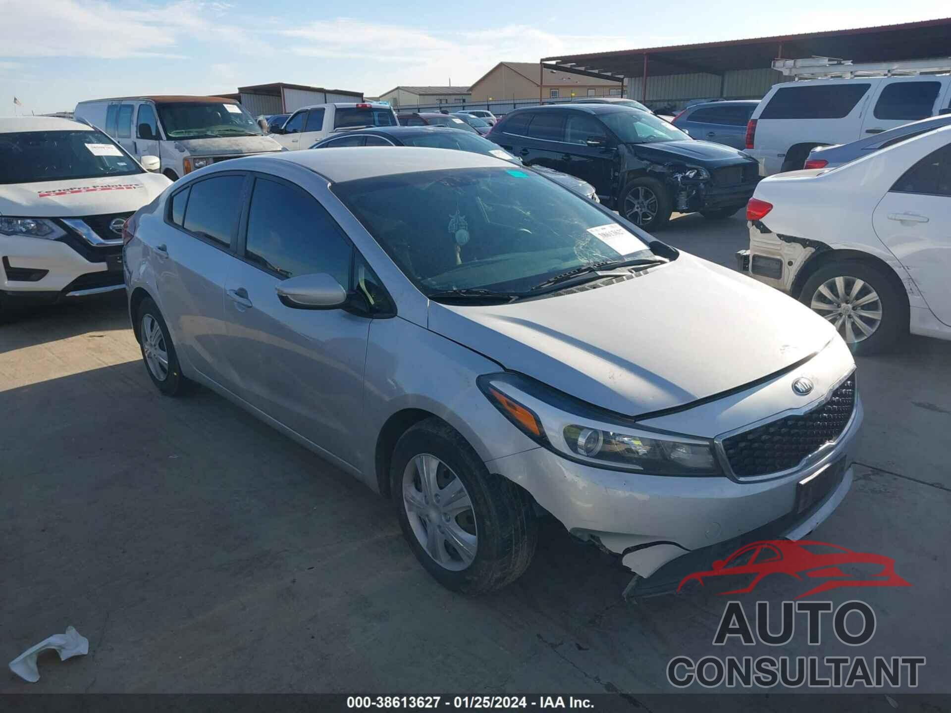 KIA FORTE 2018 - 3KPFK4A79JE206028