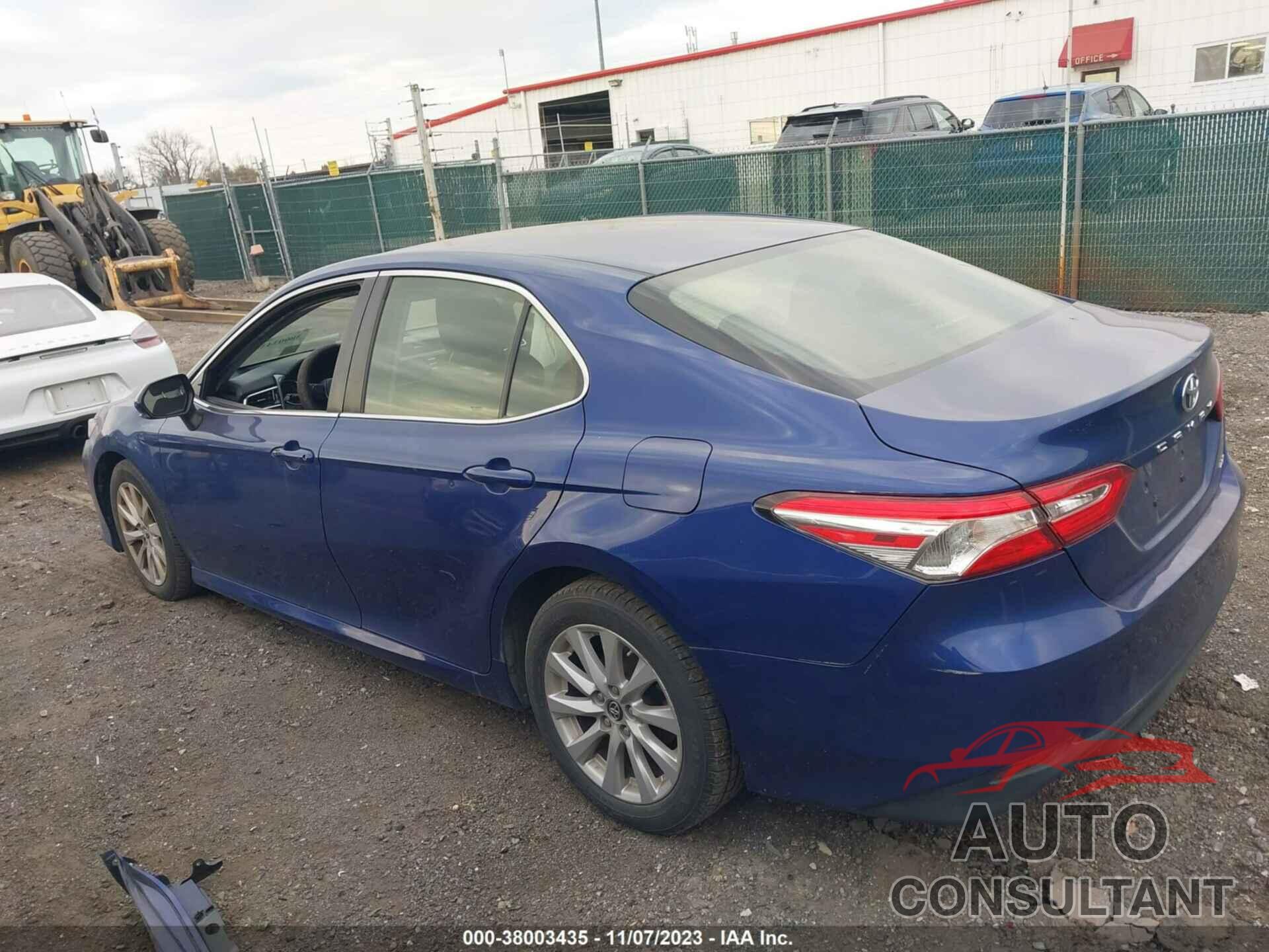 TOYOTA CAMRY 2018 - JTNB11HK2J3046118