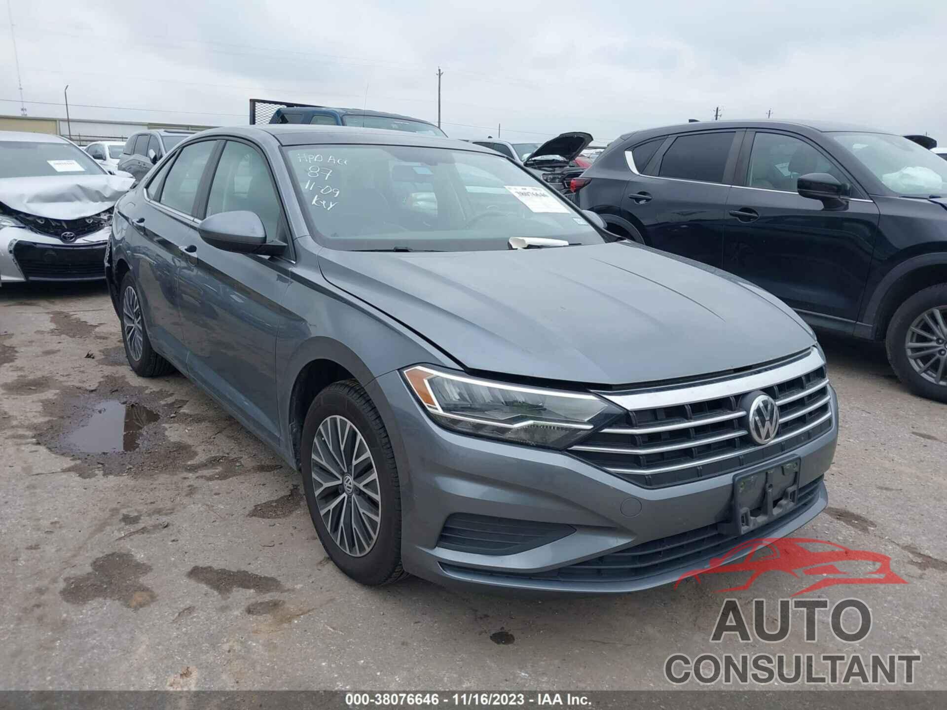 VOLKSWAGEN JETTA 2019 - 3VWC57BUXKM270566
