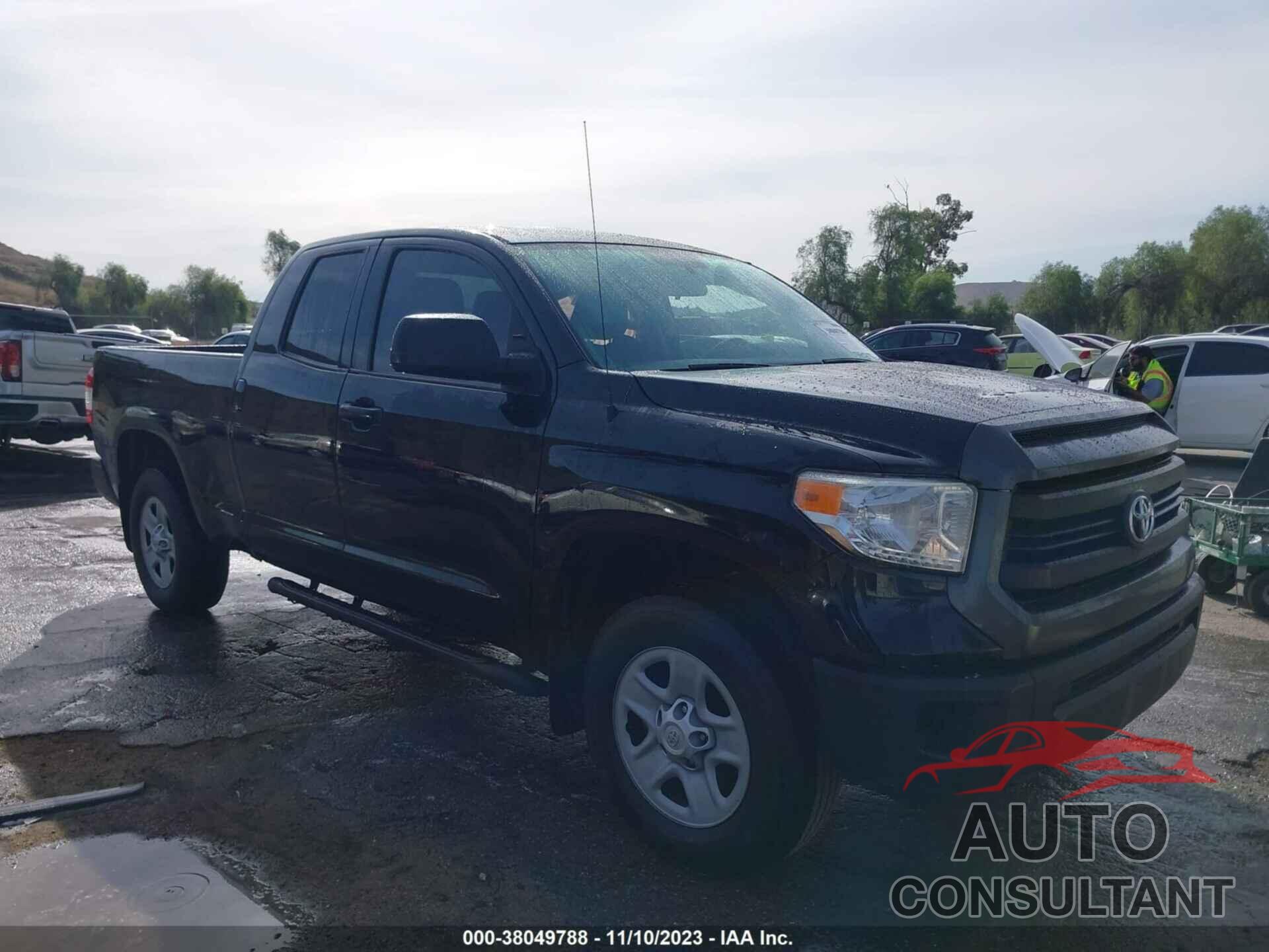 TOYOTA TUNDRA 2017 - 5TFRM5F10HX114835