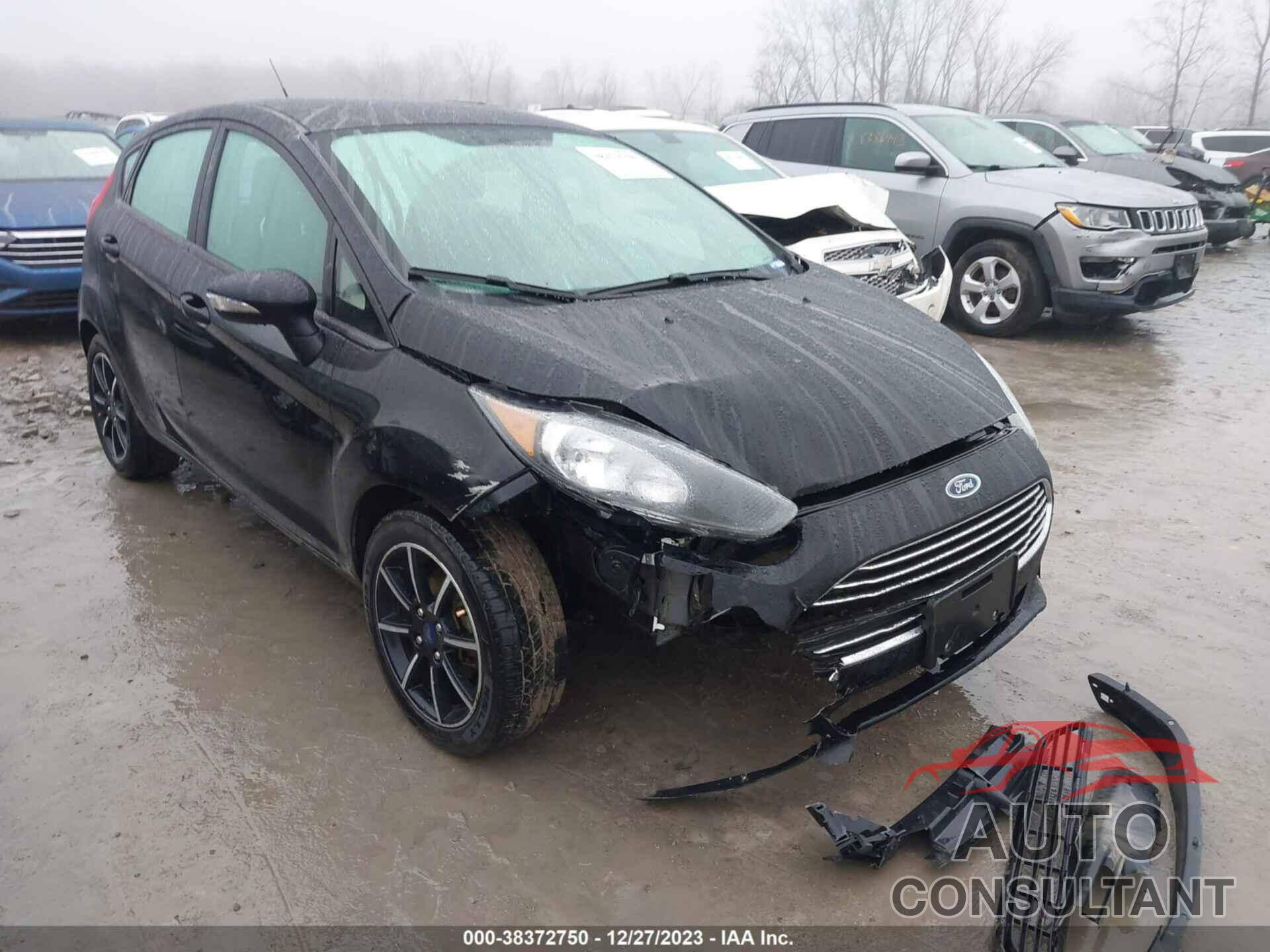 FORD FIESTA 2018 - 3FADP4EJ8JM130098